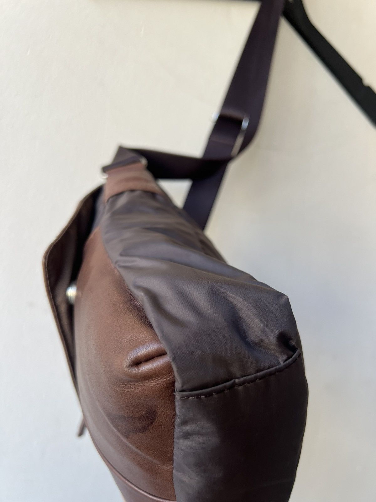 Yohji Yamamoto Vintage 2000 Yohji Yamamoto Y’saccs Hybrid Leather Sling Bag Size ONE SIZE - 24 Thumbnail