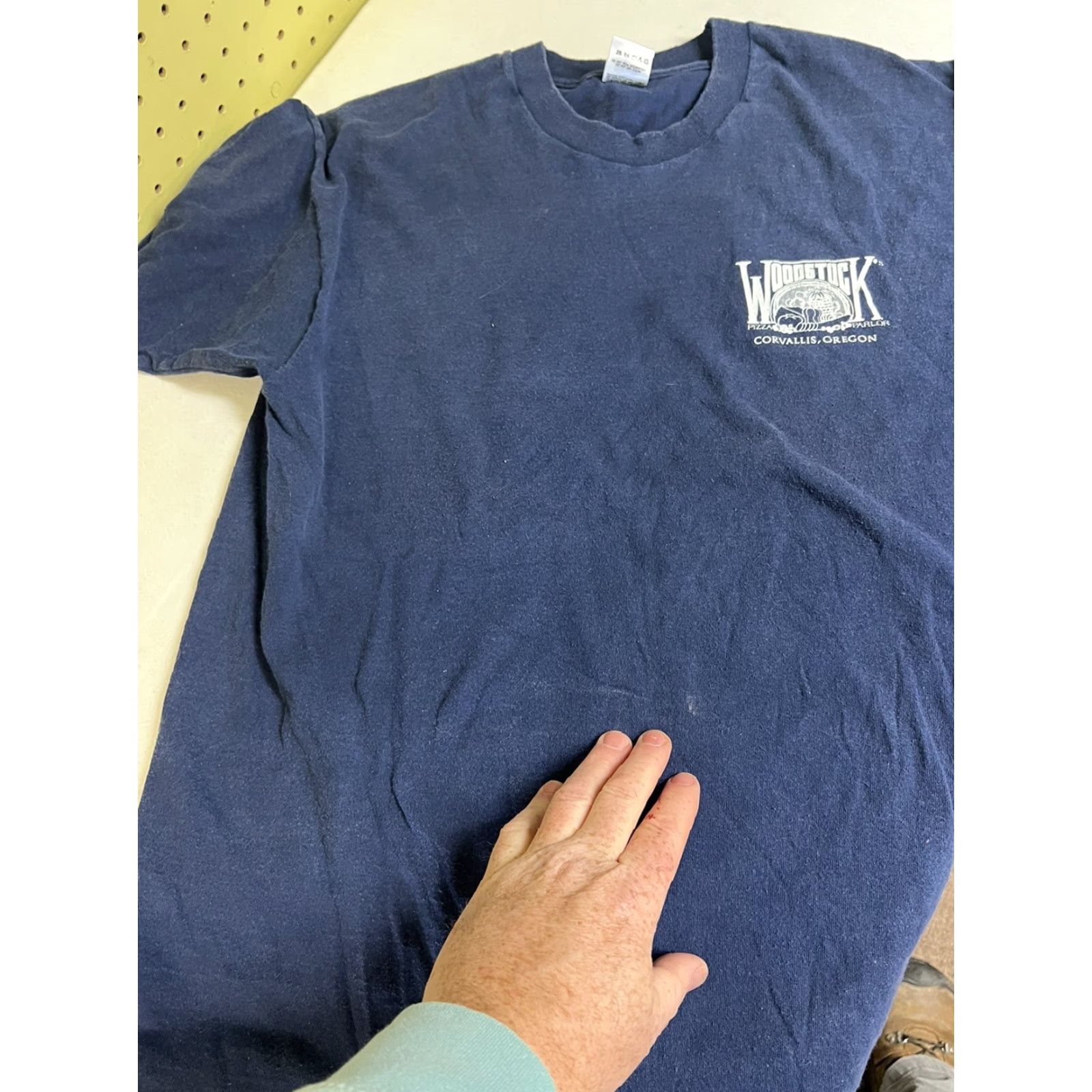 Fruit Of The Loom VINTAGE Fruit of the Loom T-Shirt Short Sleeve Crew Neck Pizza Stitch Blue L Men Size US L / EU 52-54 / 3 - 5 Thumbnail