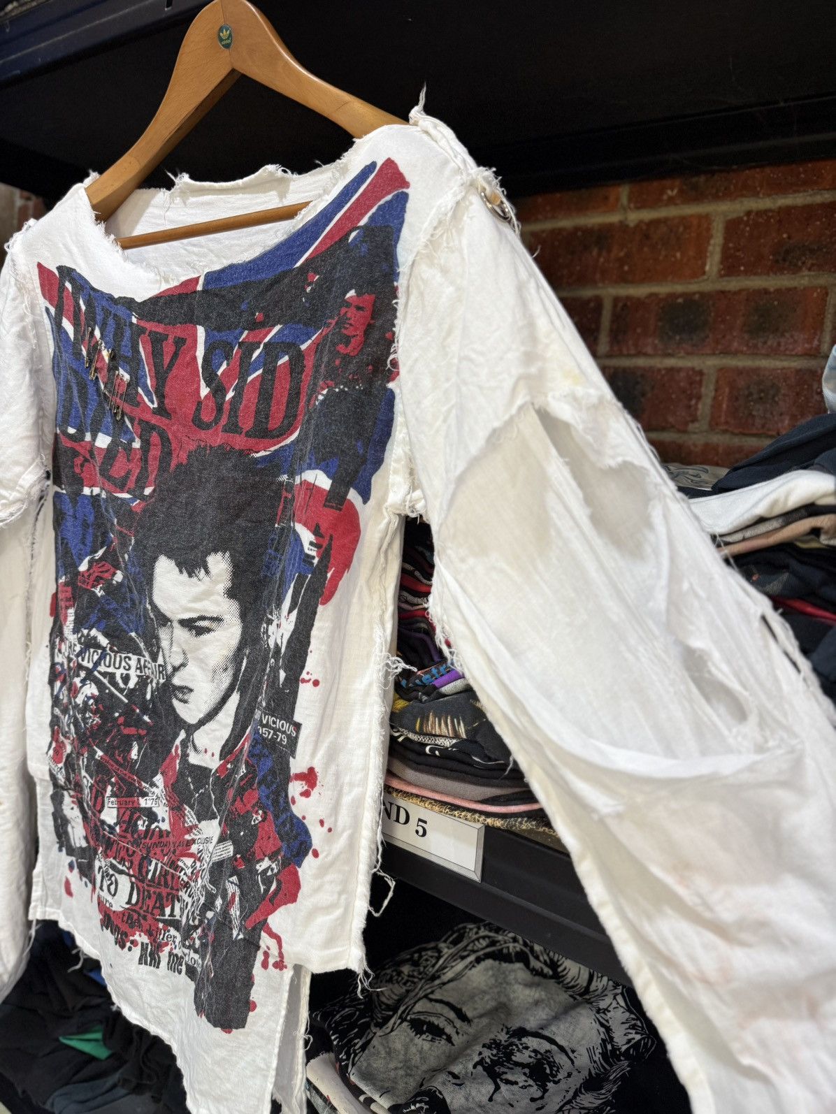 Band Tees Thrashed Sid Vicious Seditionaries Muslin Punk Japan Tee Size US S / EU 44-46 / 1 - 10 Thumbnail