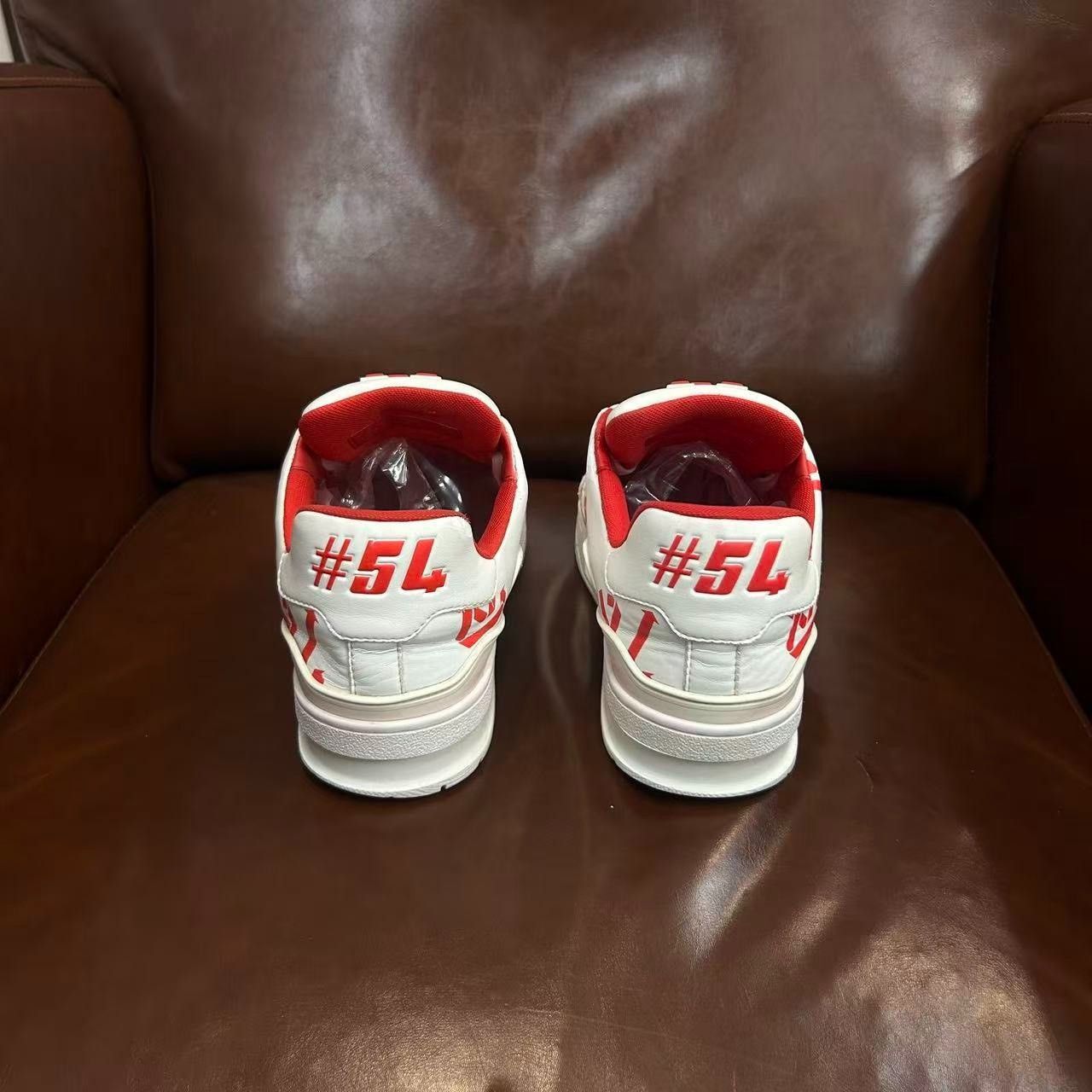 Louis Vuitton LV Trainer White Red Logo Size US 6.5 / EU 39-40 - 3 Thumbnail
