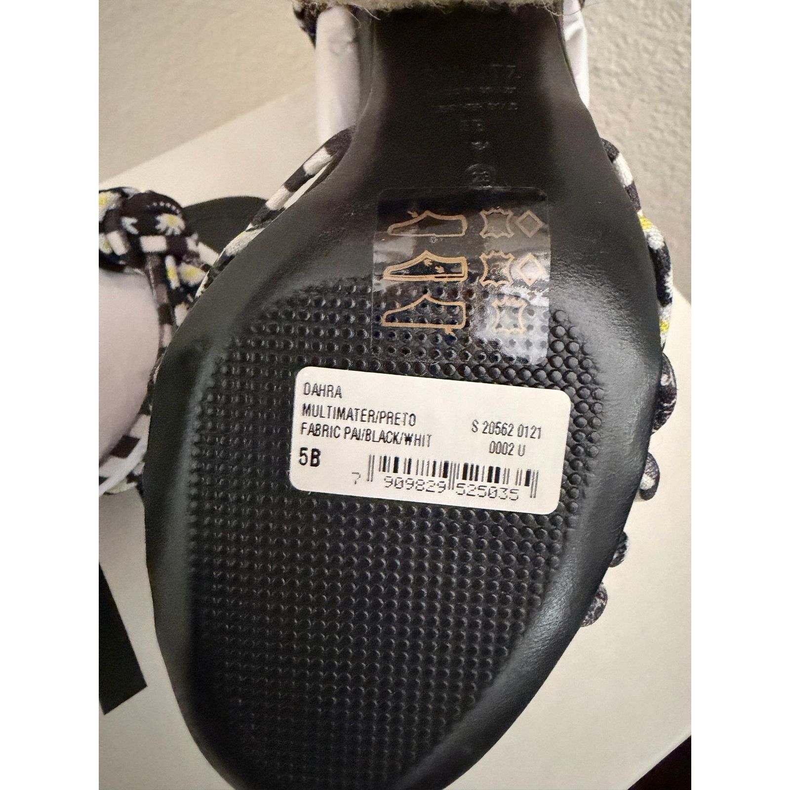 SCHUTZ New Schutz Dahra gingham strappy heel sandals black 5 Size US 5 / IT 35 - 8 Thumbnail