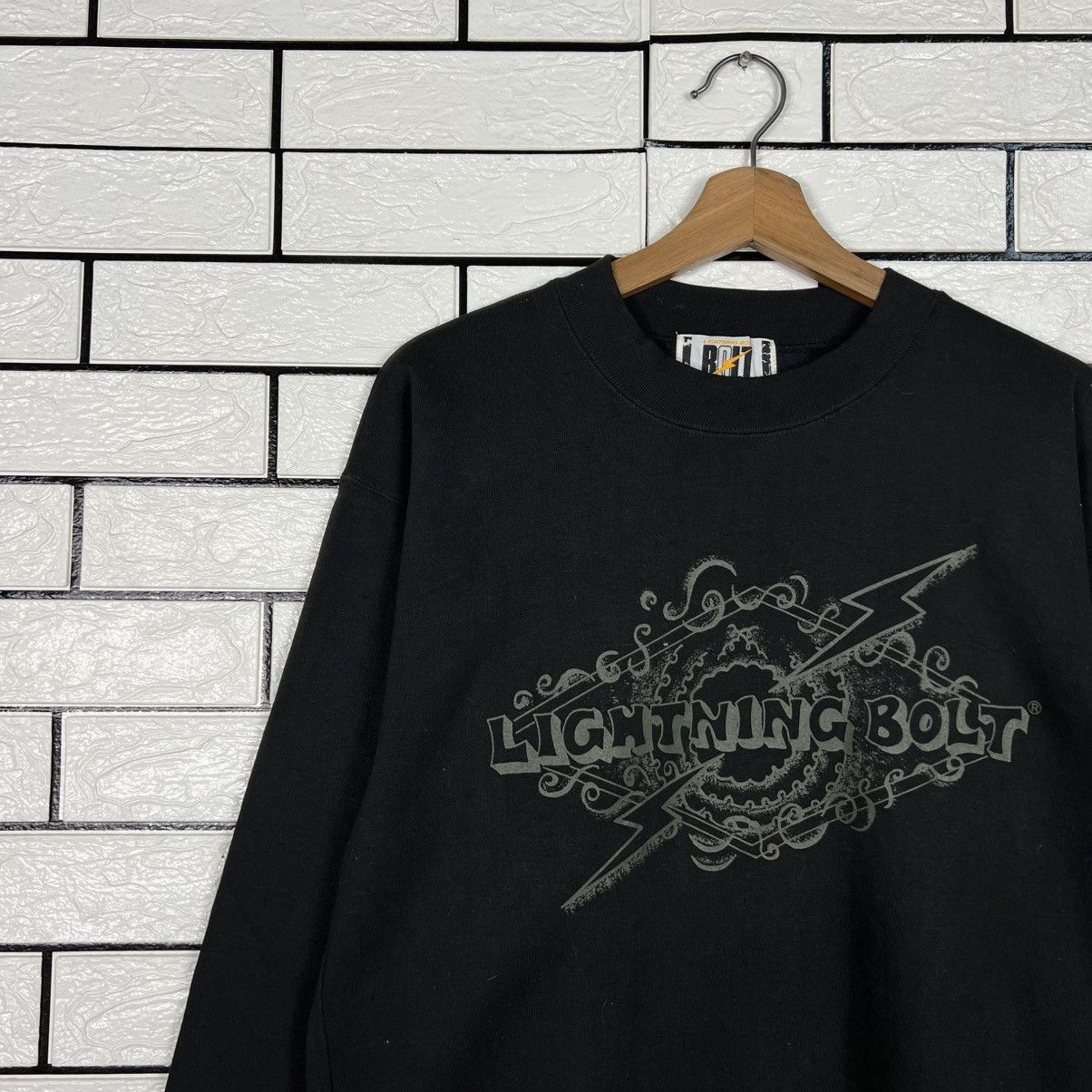 Lightning Bolt 90's LIGHTNING BOLT Big Logo Crewneck Sweatshirt #3996-C182 Size US L / EU 52-54 / 3 - 4 Thumbnail