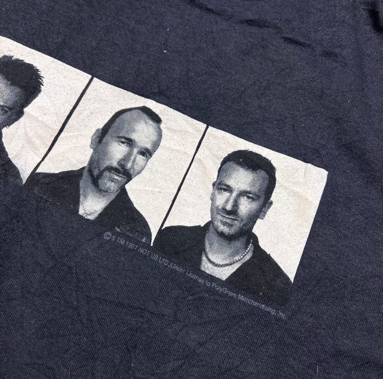 Other Vintage U2 1997 tour tee Size US M / EU 48-50 / 2 - 5 Thumbnail