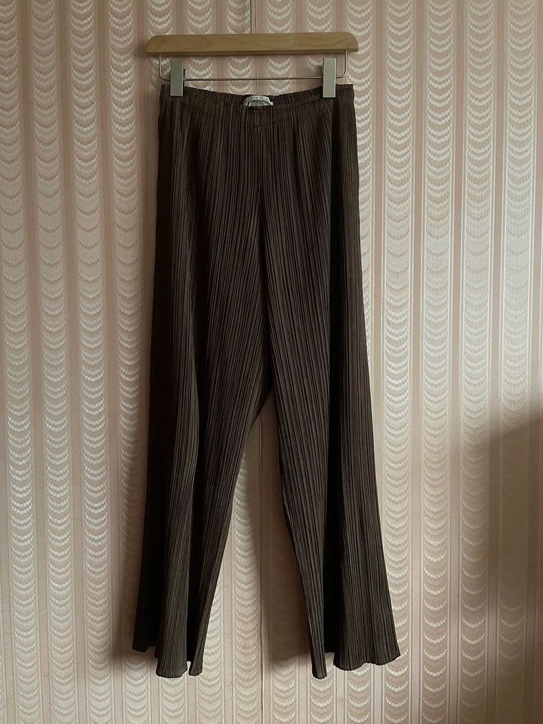 Issey Miyake Issey Miyake size:2 Brown pleated pants Size 42" / US 20 - 1 Thumbnail