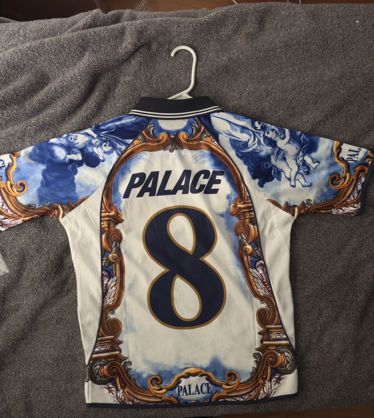 Palace Palace Holy Grail Jersey | Grailed