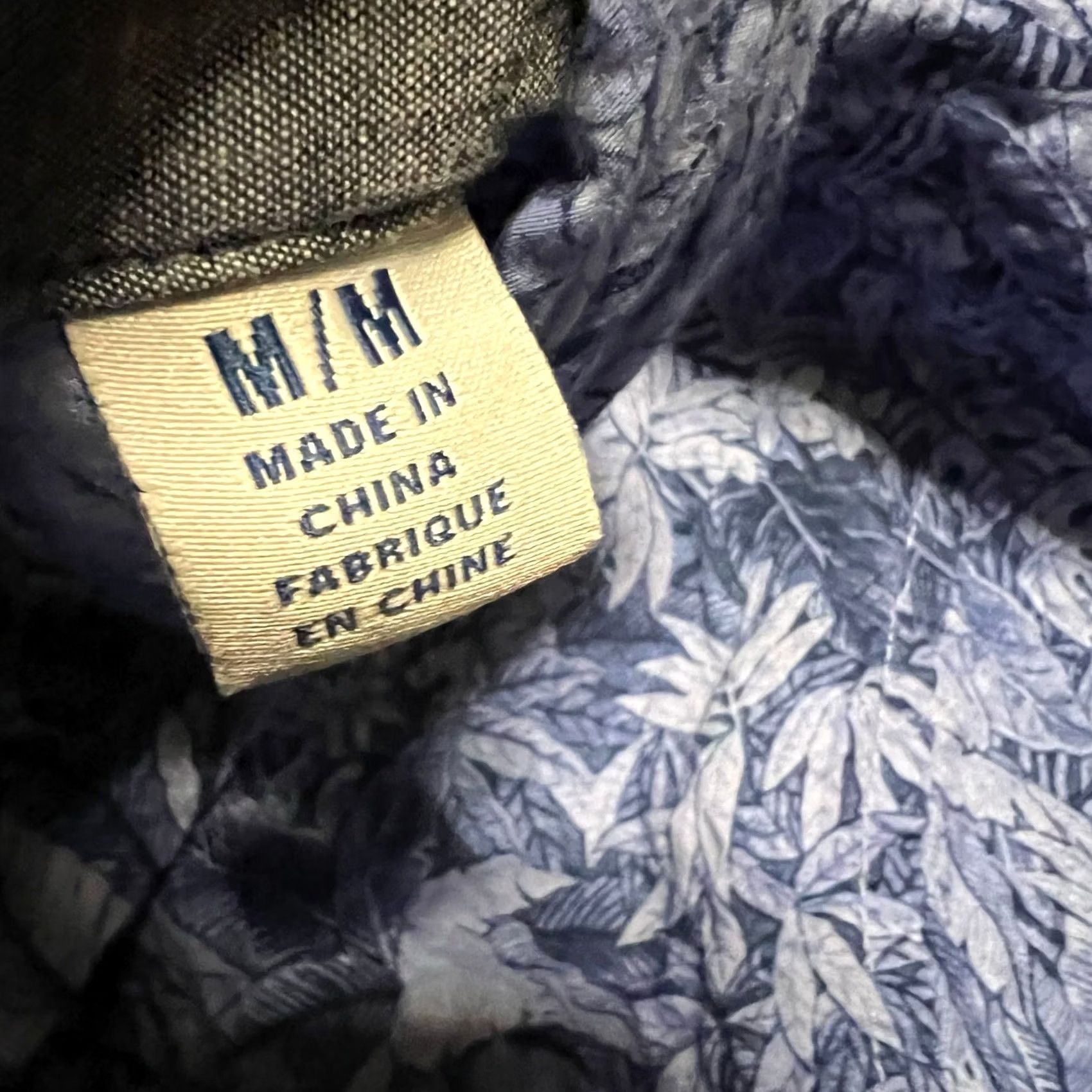 Tommy Bahama Tommy Bahama Shirt Mens Medium Blue Floral All Over Print Short Sleeve Button Shirt Size US M / EU 48-50 / 2 - 7 Thumbnail