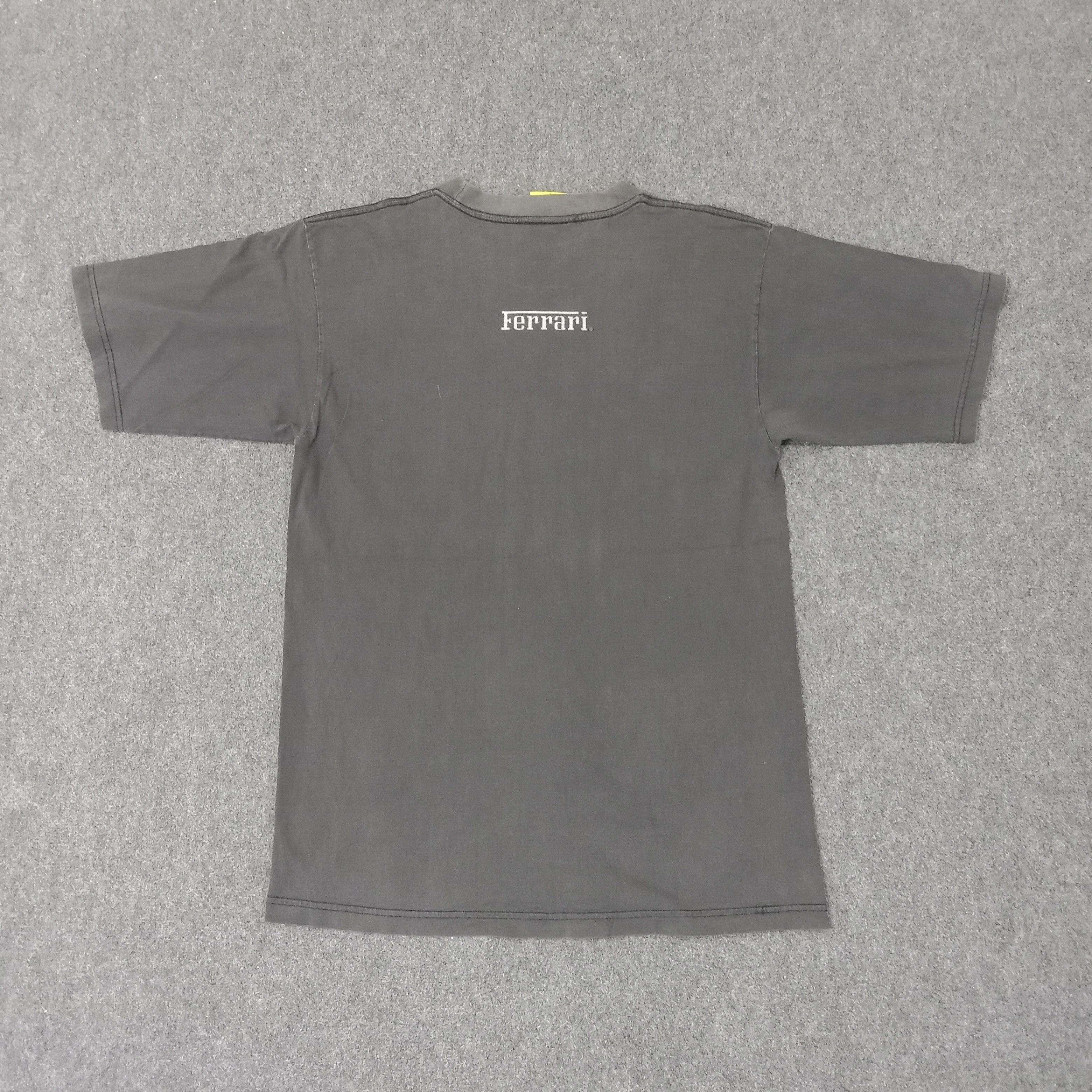 Ferrari Ferrari Formula One Racing Motorsports Tshirt C223N44 Size US L / EU 52-54 / 3 - 5 Thumbnail