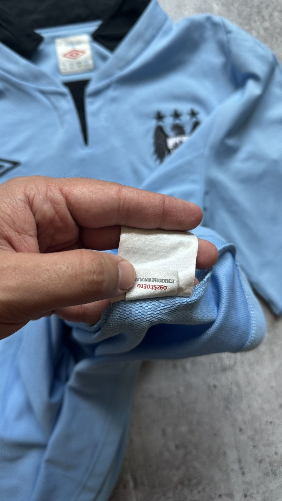 Umbro 2012/13 Umbro Manchester City Vintage Home Soccer Jersey Size US L / EU 52-54 / 3 - 13 Thumbnail