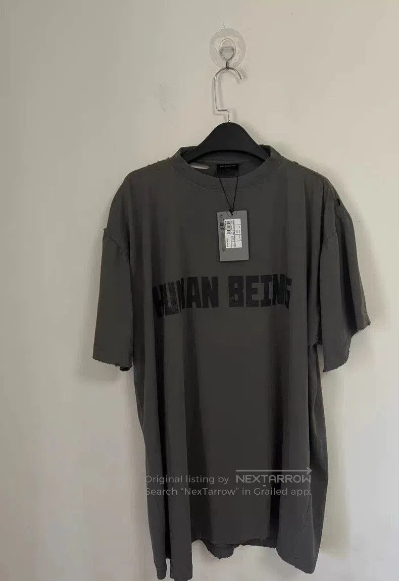 Balenciaga Balenciaga 25 Human Being Gray Tee. Size US XS / EU 42 / 0 - 1 Thumbnail