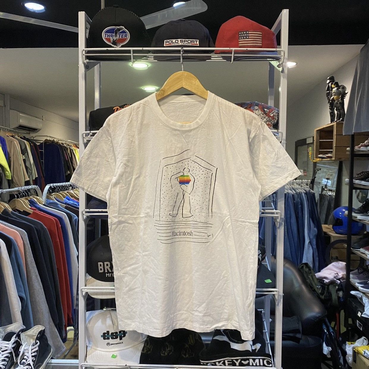 Apple 80s 90s MACINTOSH APPLE Promo Tee T-Shirt Size US M / EU 48-50 / 2 - 1 Thumbnail