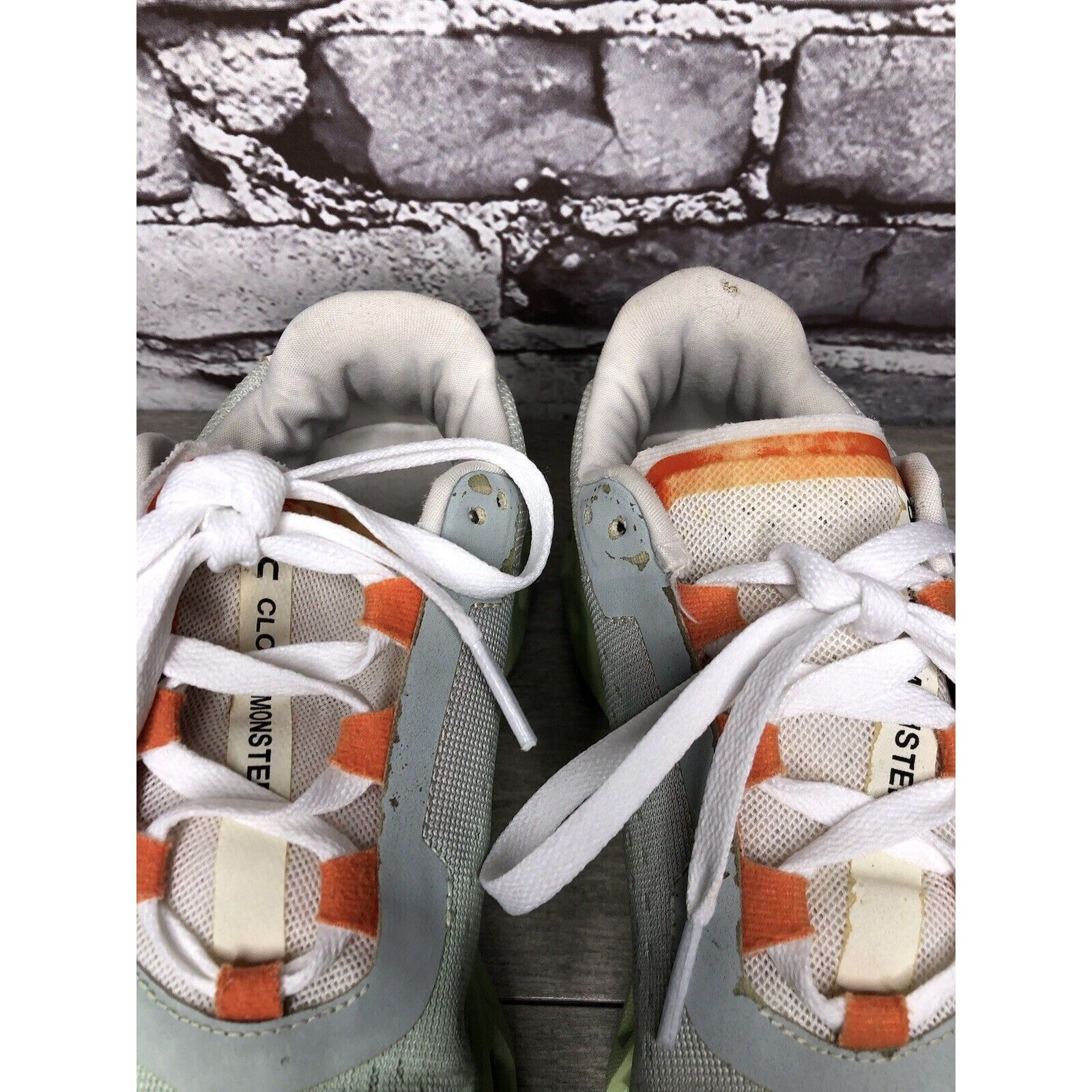 On On Cloud Wide Lime Green Gray White LaceUp Gym Running Shoes Size US 8 / IT 38 - 12 Thumbnail