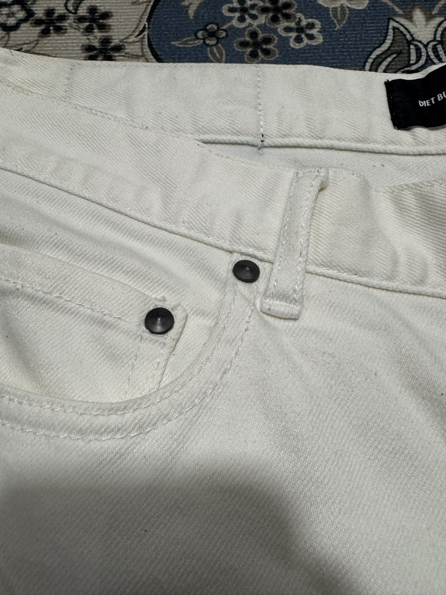 Diet Butcher Slim Skin × Japanese Brand Japanese Brand Diet Butcher Slim Skin White Skinny Jeans Size US 32 / EU 48 - 7 Thumbnail