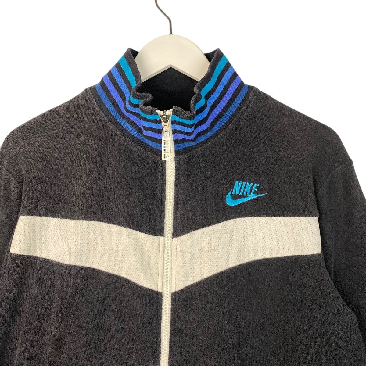 Nike × Vintage Vintage Nike Full Zip Embroidered Crewneck Sportwear Black Size US M / EU 48-50 / 2 - 4 Thumbnail