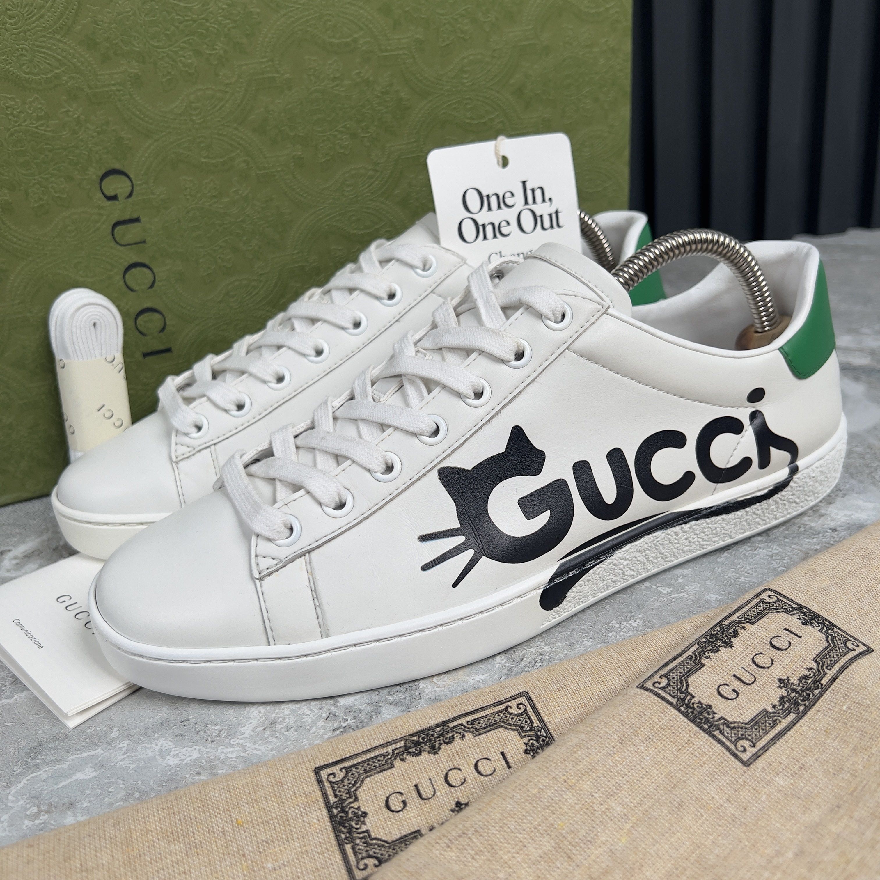 Gucci Gucci Ace Low-top Sneakers Cat Print Leather Size US 9 / IT 39 - 1 Thumbnail
