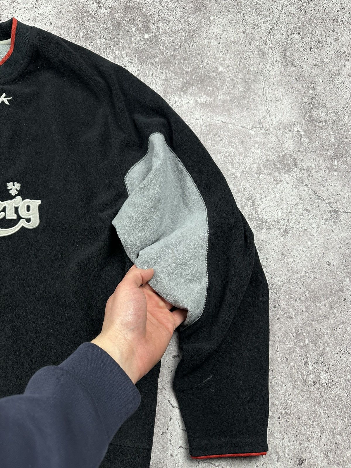 Reebok Vintage Reebok Liverpool 2000 Sweatshirt Fleece Y2K Blockore Size US L / EU 52-54 / 3 - 6 Thumbnail