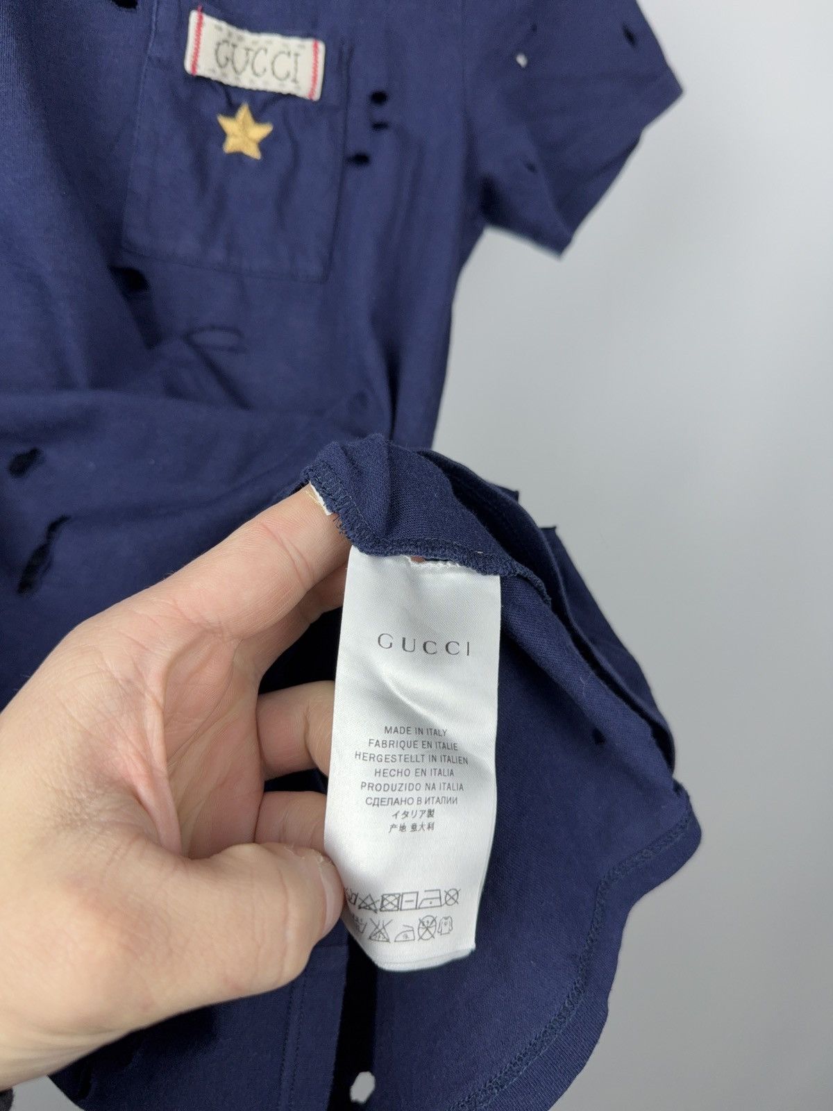 Gucci 00s Gucci Distressed Pocket Tee Archive Ripped Made in Italy Size XS / US 0-2 / IT 36-38 - 7 Thumbnail