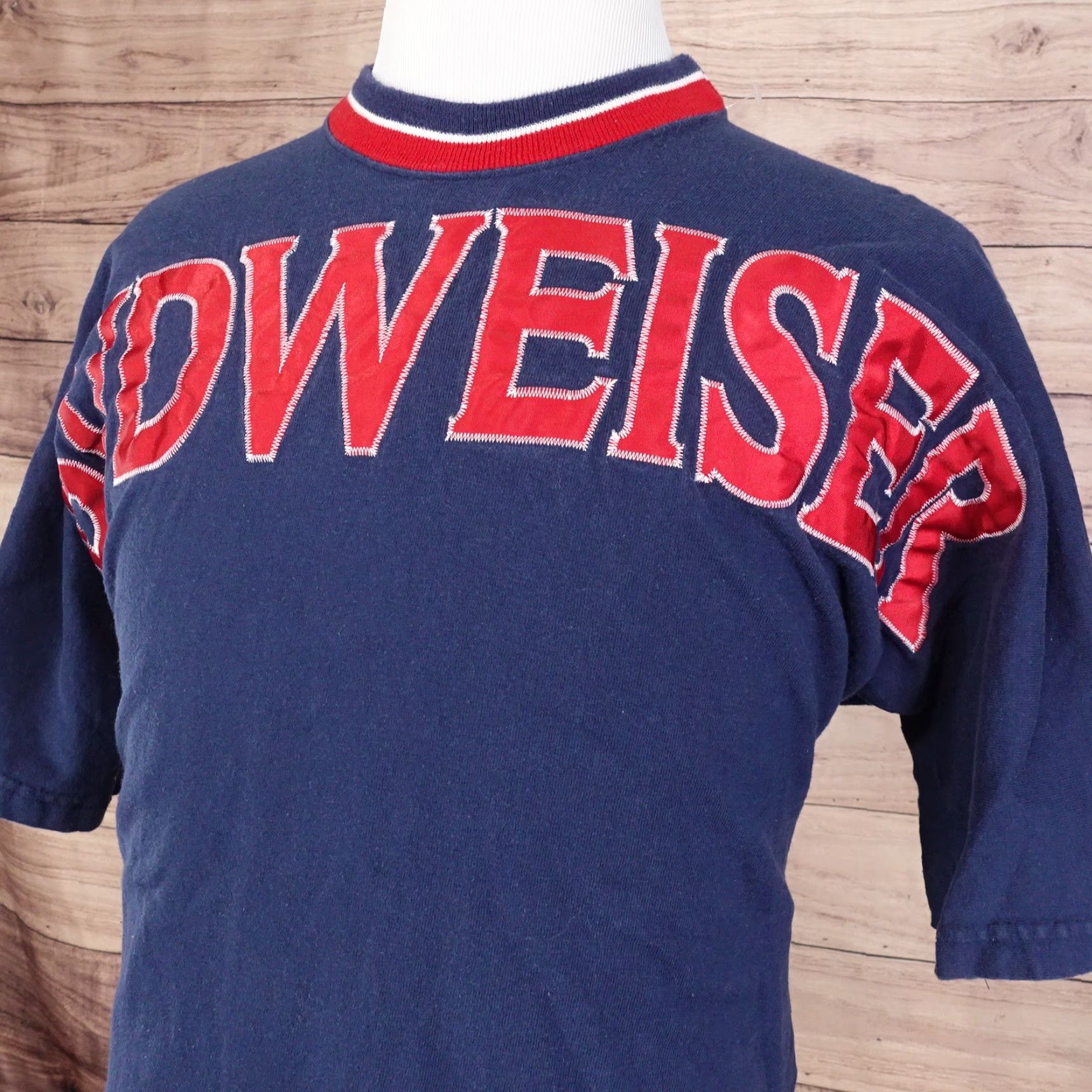 Budweiser VINTAGE ANHEUSER BUSCH BUDWEISER BEER T-SHIRT USA MADE SEWN SPELL-OUT BLUE XL Unisex Size US XL / EU 56 / 4 - 3 Thumbnail