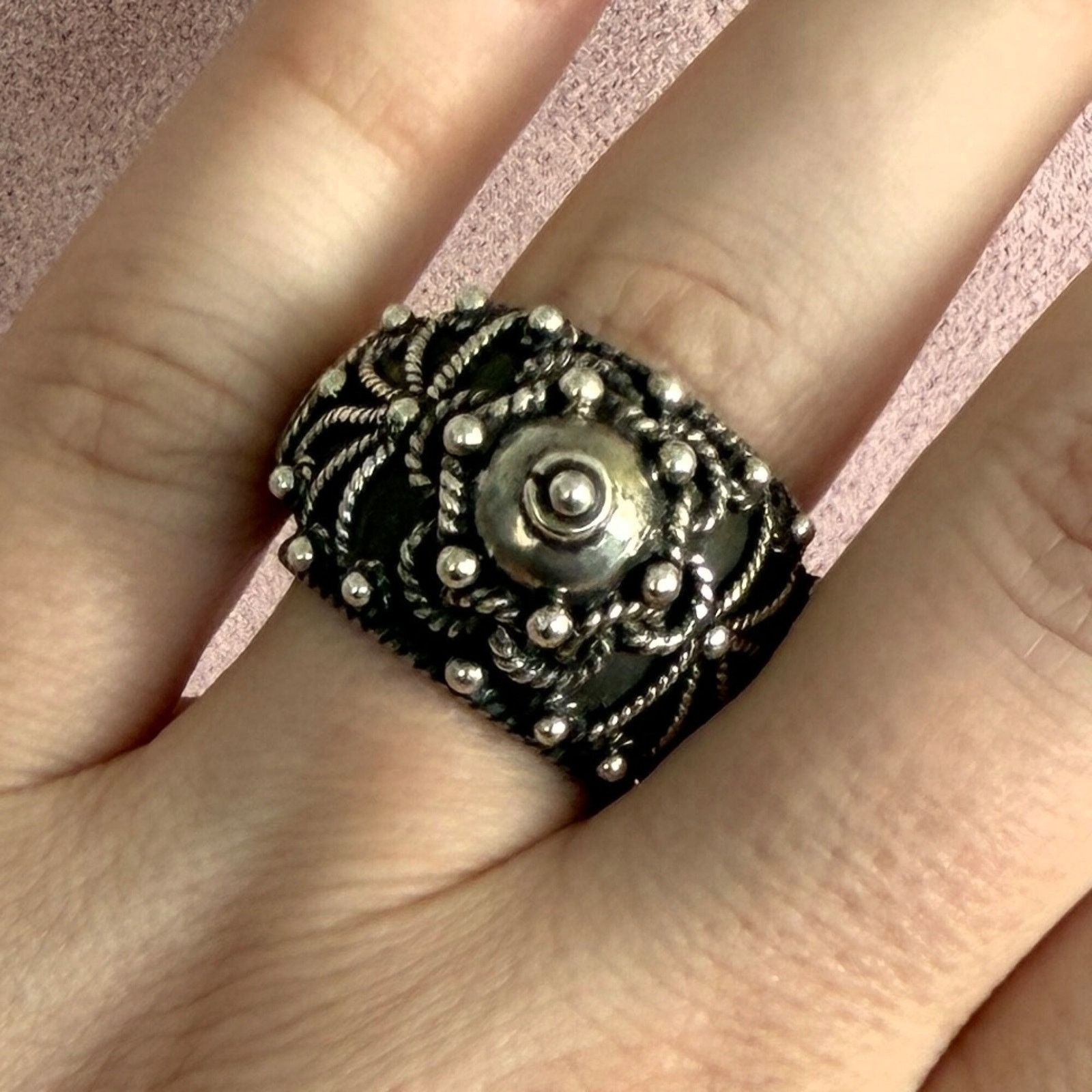 Sterling Silver sterling silver beaded intricate dome ring size 9.5 Size ONE SIZE - 1 Thumbnail