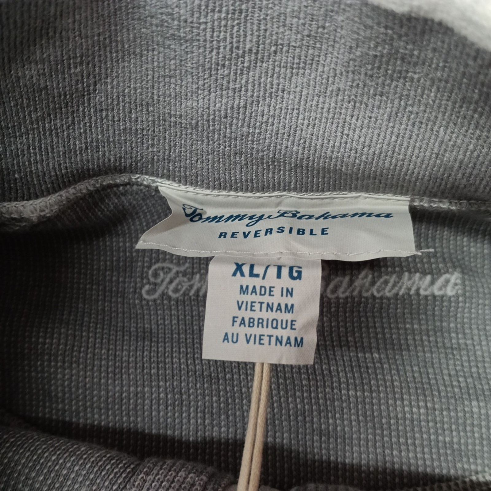Tommy Bahama Tommy Bahama Reversible Gray Pullover 1/4 Zip Men's Size XL Size US XL / EU 56 / 4 - 4 Thumbnail