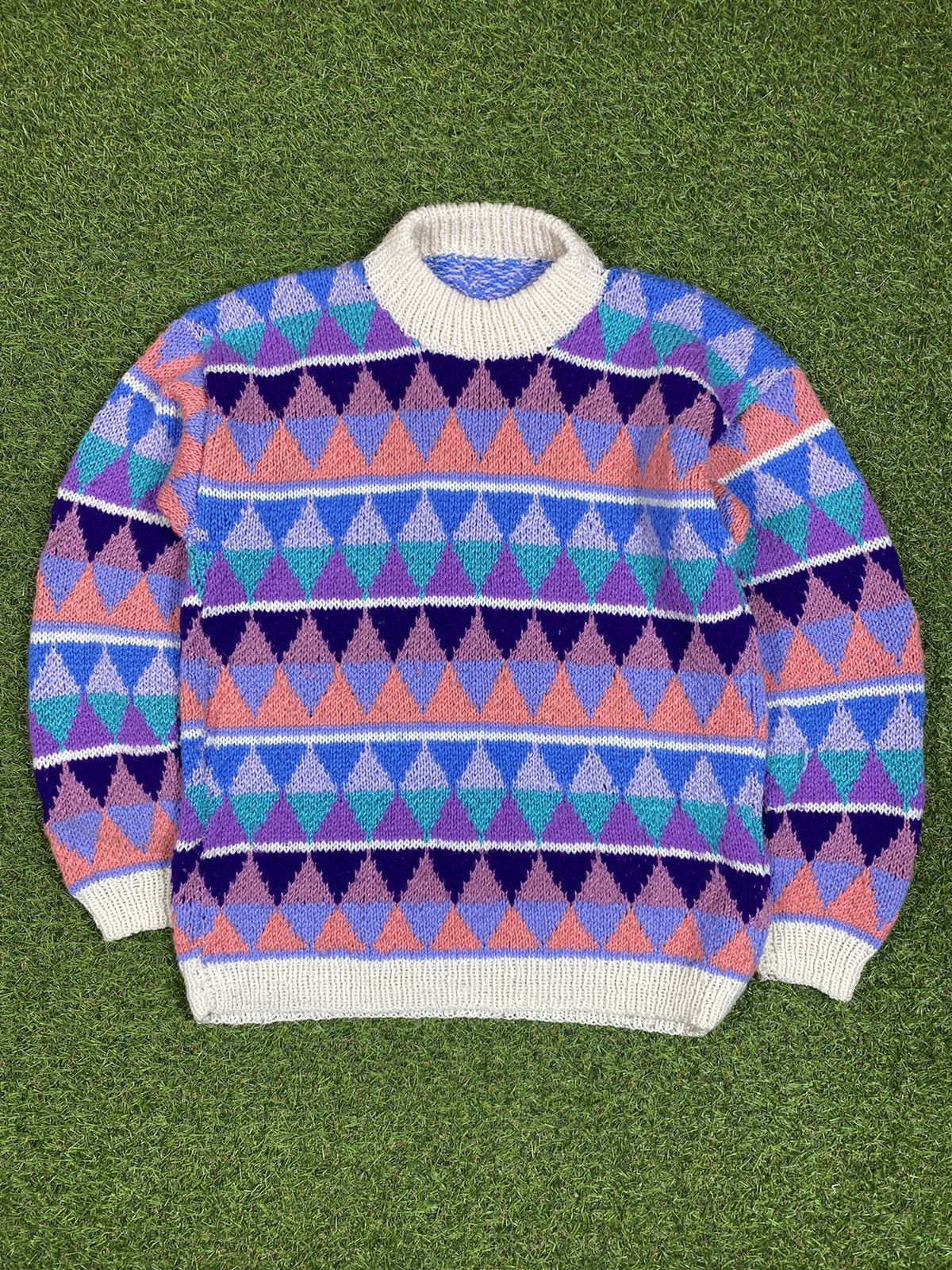 Vintage Vintage 90s Japanese sweater streetwear style Size US L / EU 52-54 / 3 - 1 Thumbnail