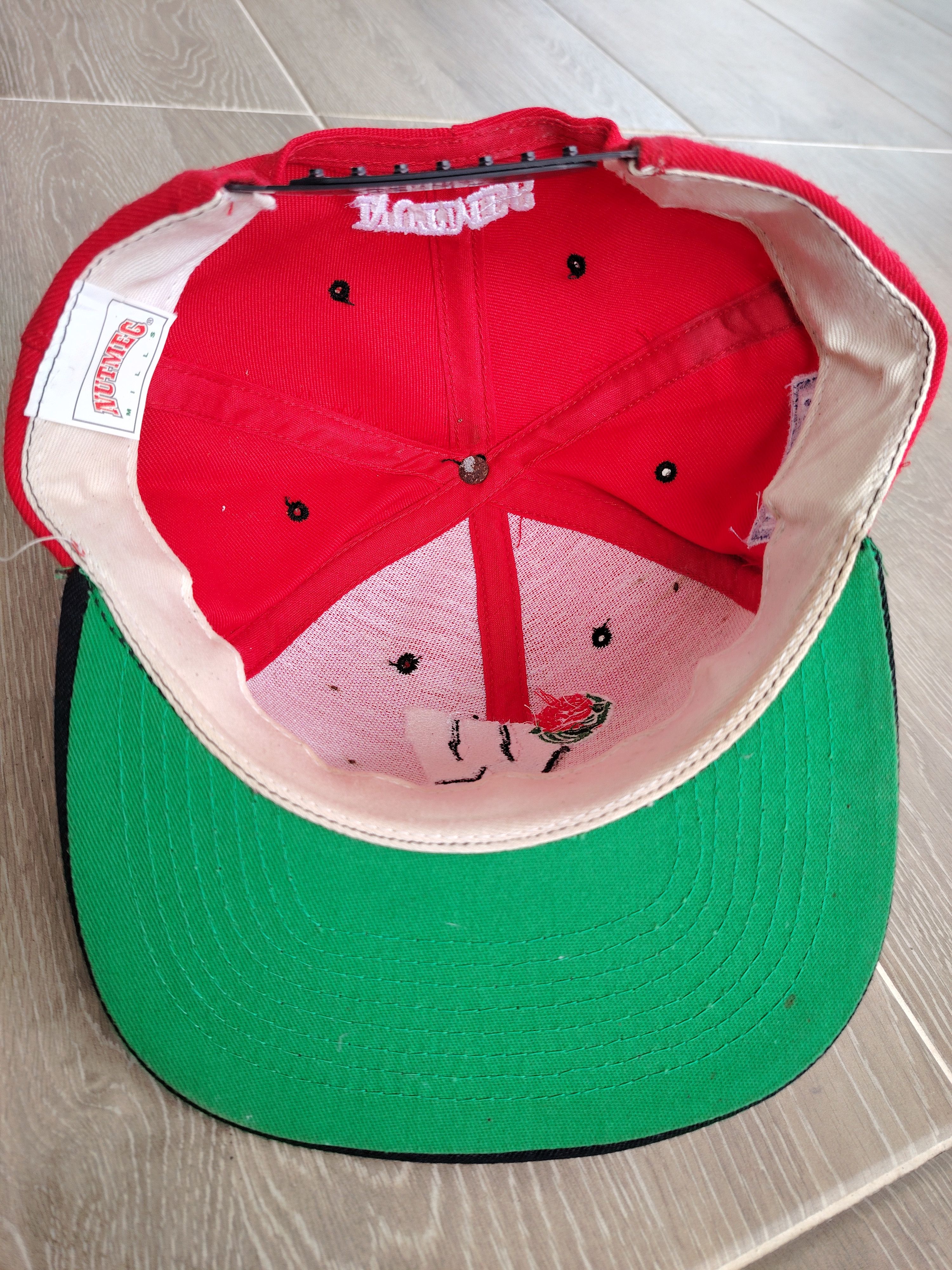 NCAA × Nutmeg × Vintage Vintage 90s Wisconsin Badgers Rose Bowl Nutmeg USA Hat Size ONE SIZE - 5 Thumbnail