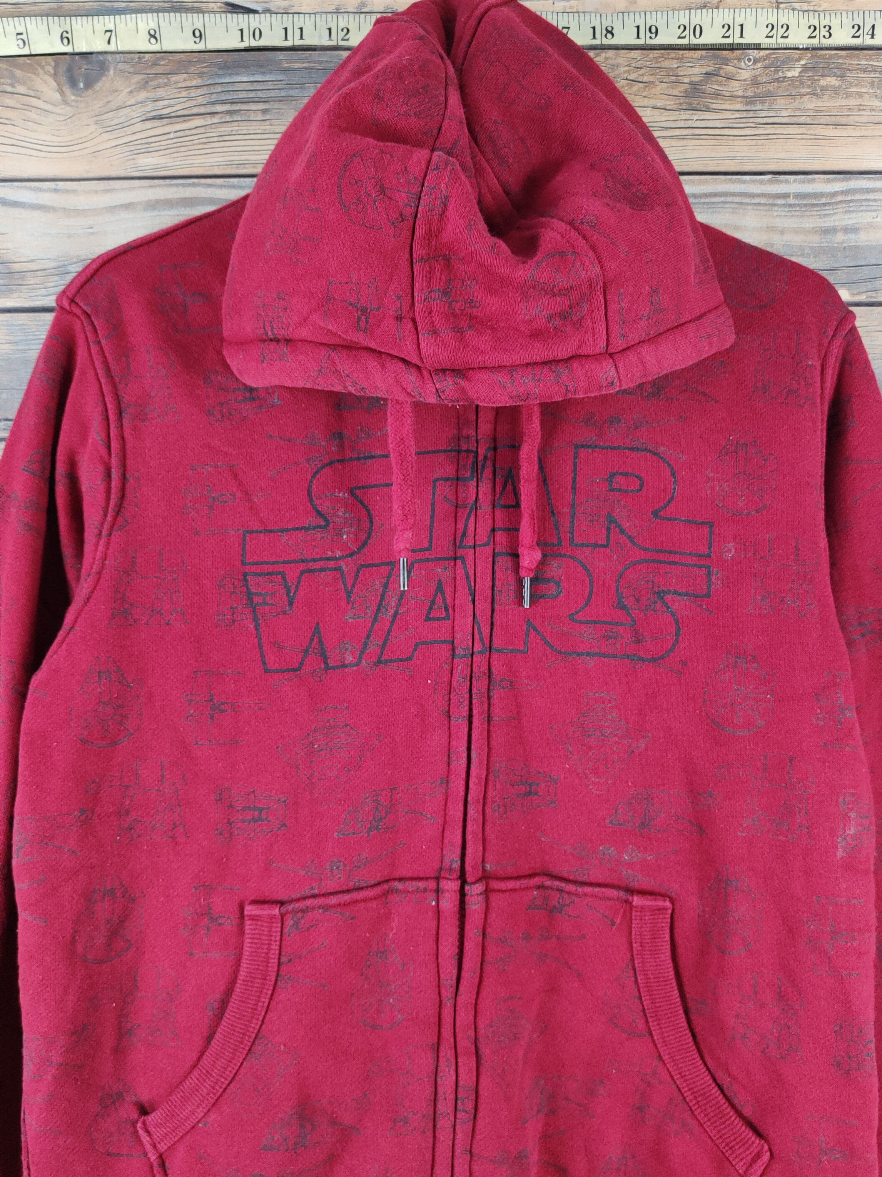 Star Wars DL Uniqlo X Star Wars Hoodie Sweaters #879 Size US M / EU 48-50 / 2 - 2 Thumbnail