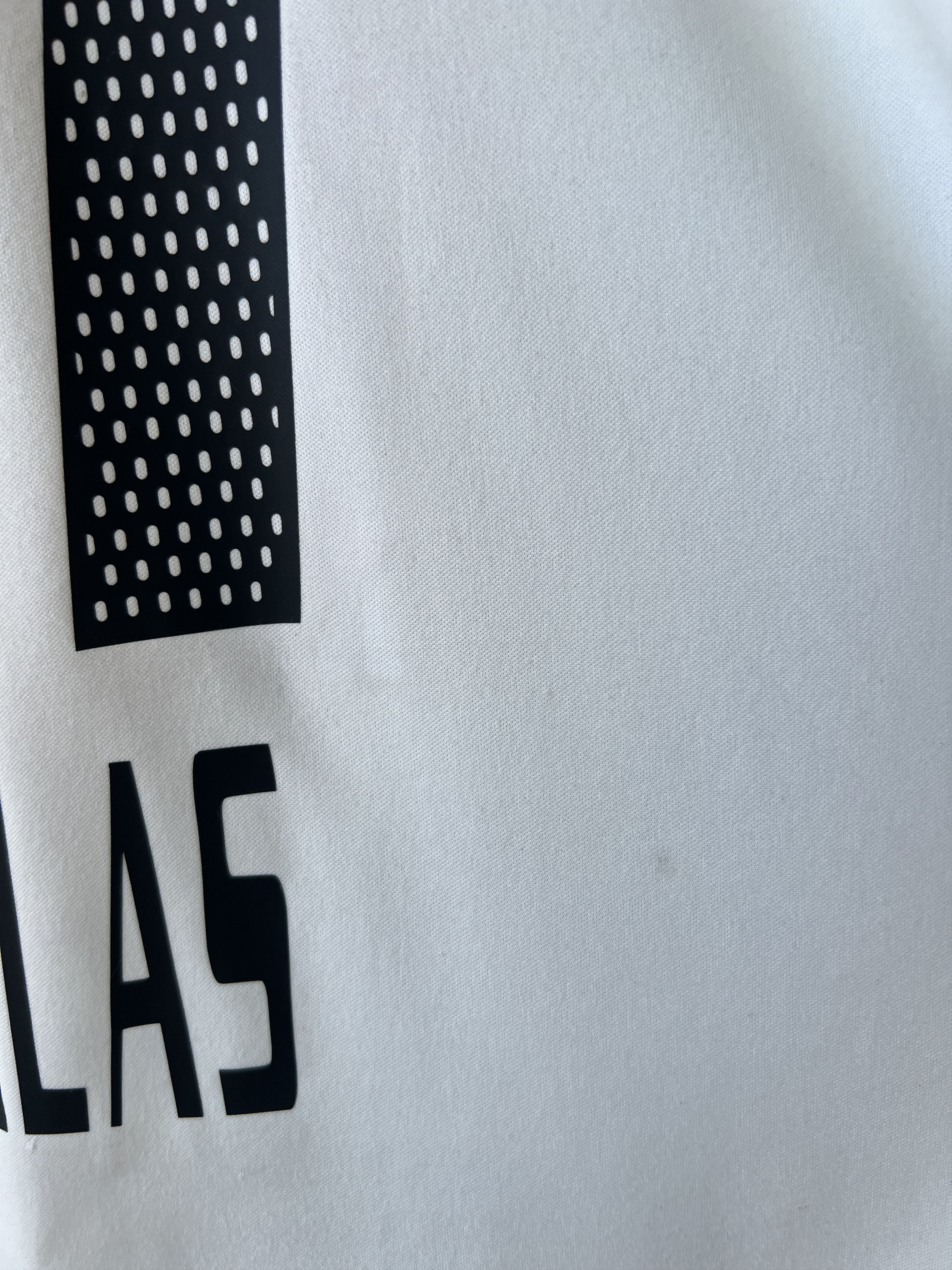 Adidas (M fits L) River Plate 2004-05 Home Kit Salas #11 Size US M / EU 48-50 / 2 - 12 Thumbnail