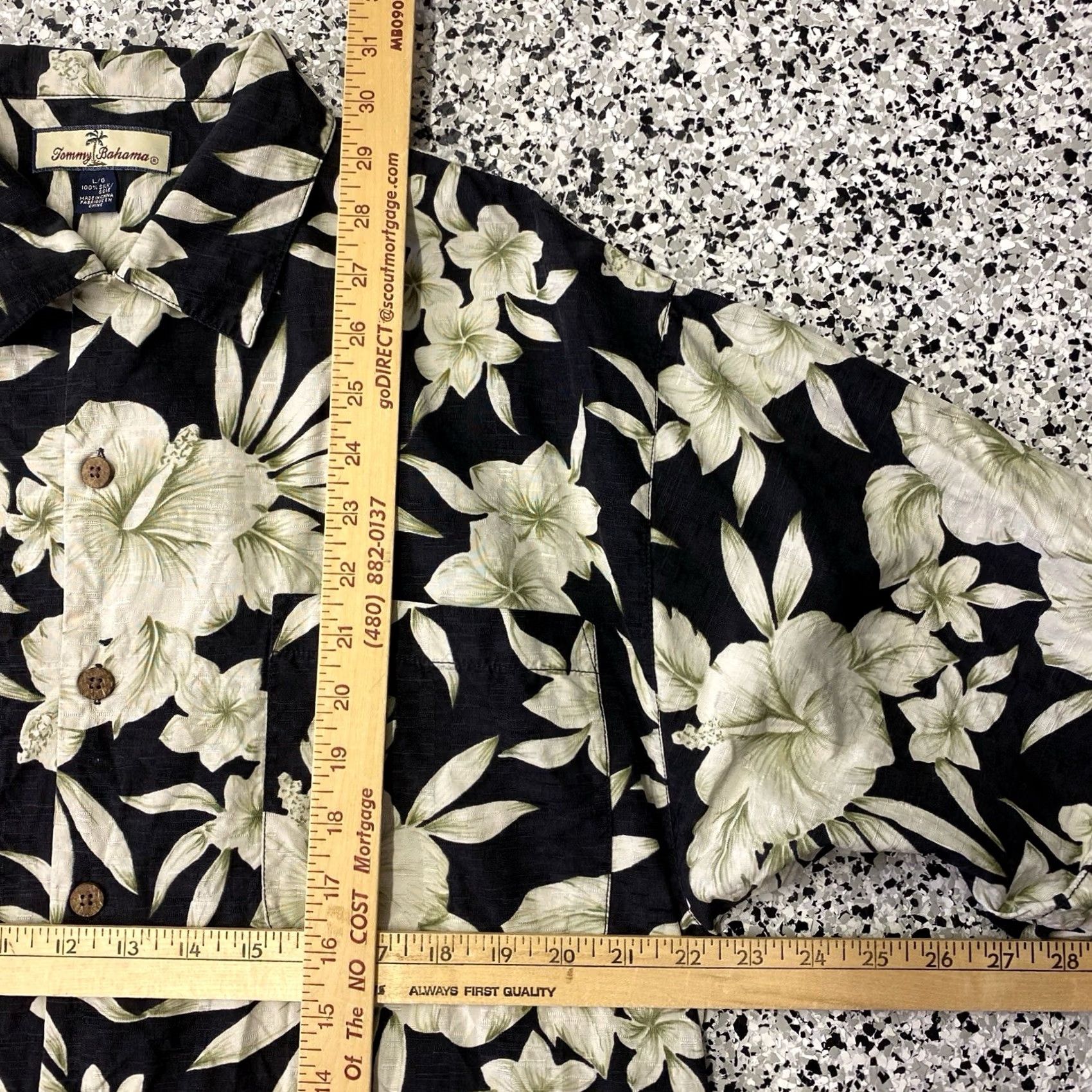 Tommy Bahama Tommy Bahama Shirt Men L Silk Button-Up Floral Black White Aloha Hawaiian Multicolor Short Sleeve Button-Up Shirt Mens Size US L / EU 52-54 / 3 - 3 Thumbnail