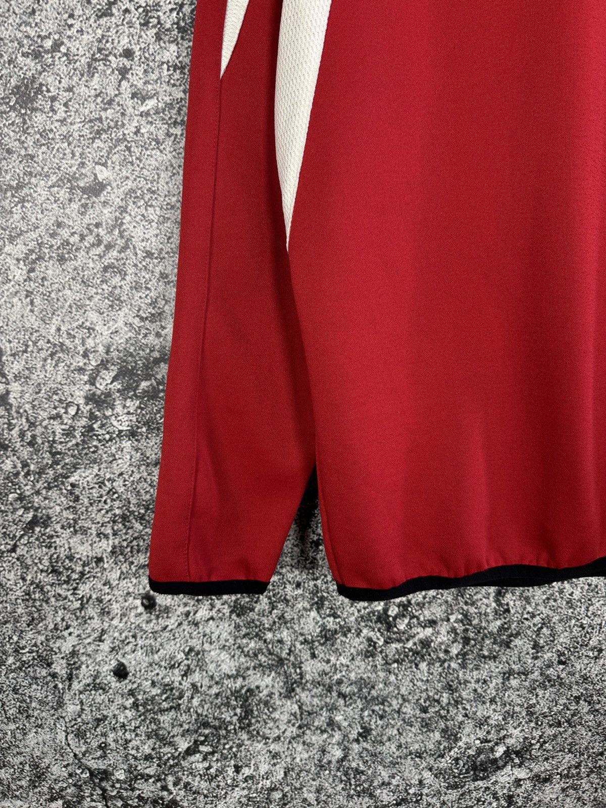 Umbro UMBRO Vintage Sweatshirt Pullover Official Product Size S Size US S / EU 44-46 / 1 - 4 Thumbnail