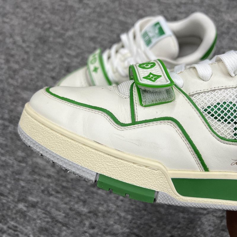 Louis Vuitton Louis Vuitton Classic Pattern Vintage Sneakers -2508 Size US 9.5 / EU 42-43 - 7 Thumbnail