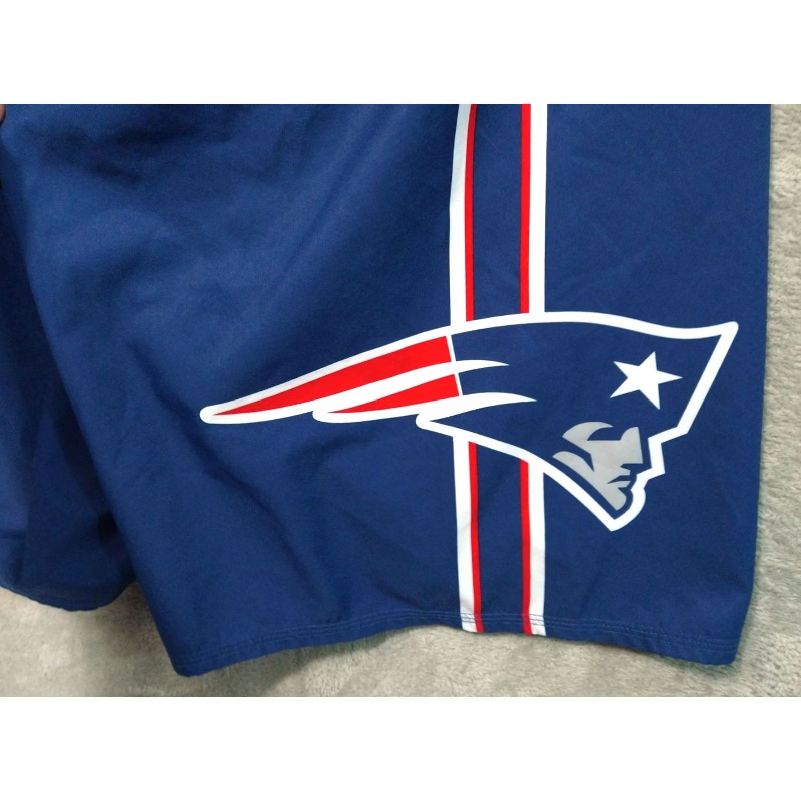 Quiksilver Quiksilver Shorts Mens 40 Blue New England Patriots Board Swim Trunks Surf Bottoms Surfing Men Blue 40 Board Shorts Pockets Drawstring Size US 40 / EU 56 - 7 Thumbnail
