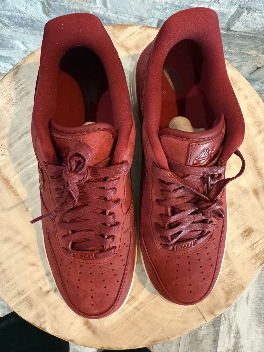 Nike Nike Air Force 1 Premium Team Red Size 9.5m 11w DR9503-600 Size US 11 / IT 41 - 2 Thumbnail