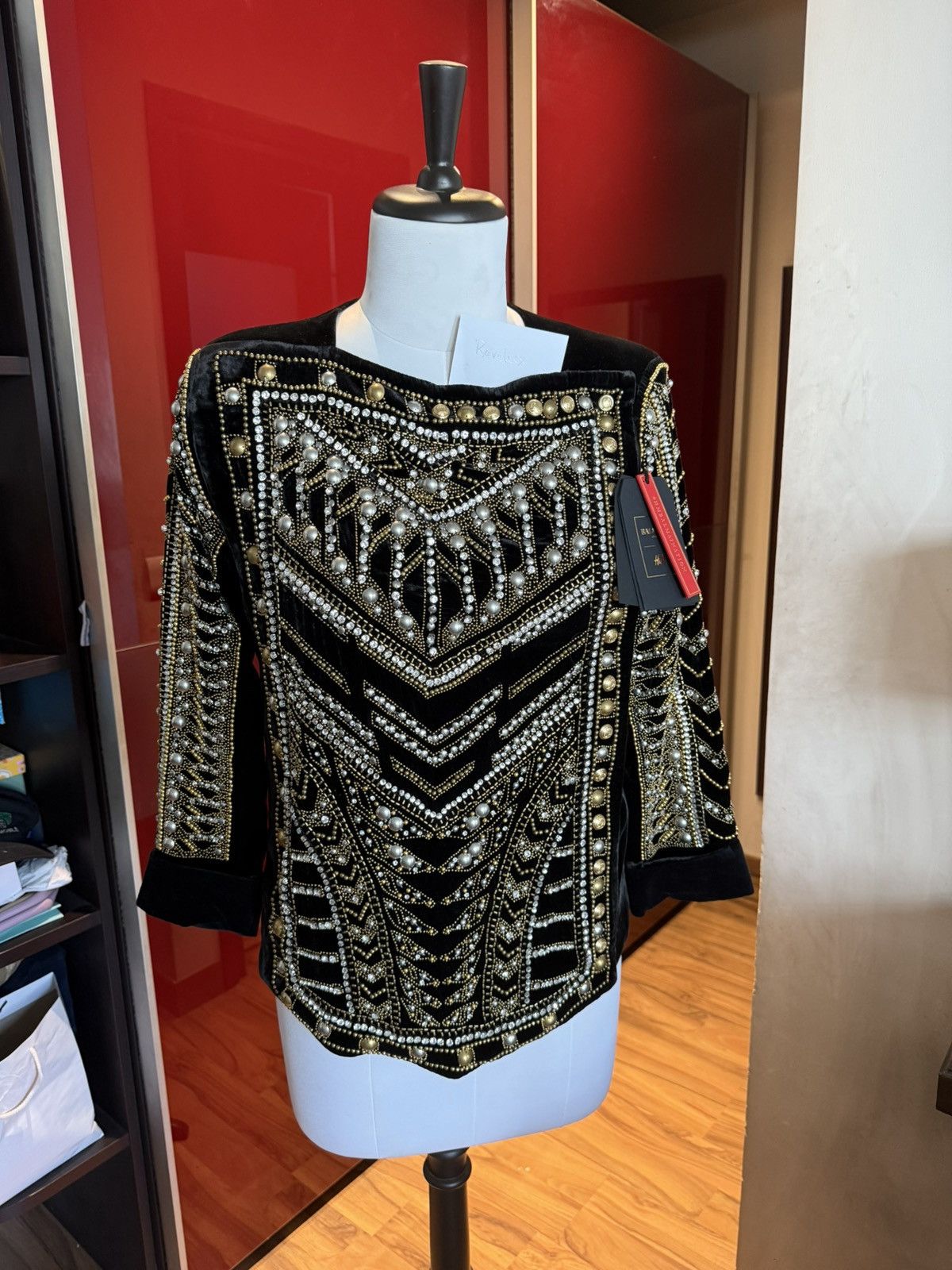 Balmain H&M Balmain Velvet Pearl Beaded Jacket Brand New Size M / US 6-8 / IT 42-44 - 1 Thumbnail