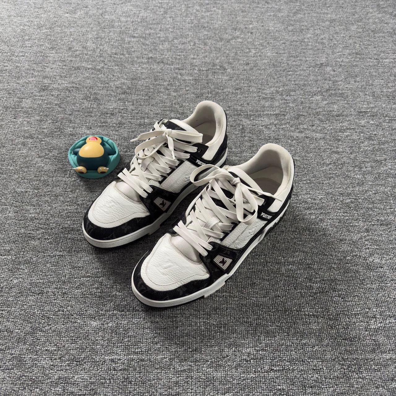 Louis Vuitton LV Trainer Panda Denim 42 95 New Size US 9 / EU 42 - 1 Thumbnail
