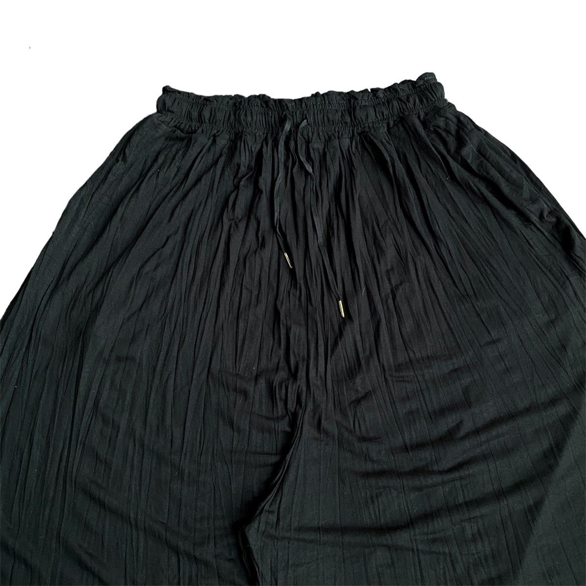 Japanese Brand × Vintage × Yohji Yamamoto Rare Japanese Brand Suzanne Ultra Wide Leg Pleated Pants Size US 34 / EU 50 - 3 Thumbnail