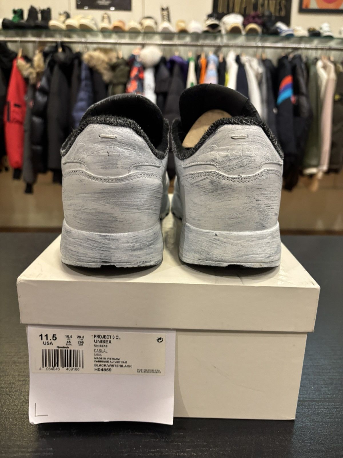Maison Margiela × Reebok Maison Margiela X Reebok Tabi Sneakers Size US 11.5 / EU 44-45 - 3 Thumbnail