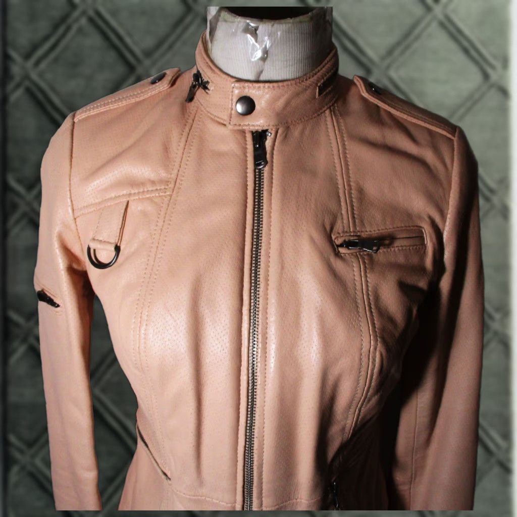 Vintage G.I.L.L. Peach Full Zip 100% Leather Mock Neck Jacket Women's Size 2 Shirt (Long Sleeve) Jacket Women's Peach 2 Leather G.I.L.L. Vintage? No. Size XS / US 0-2 / IT 36-38 - 1 Thumbnail