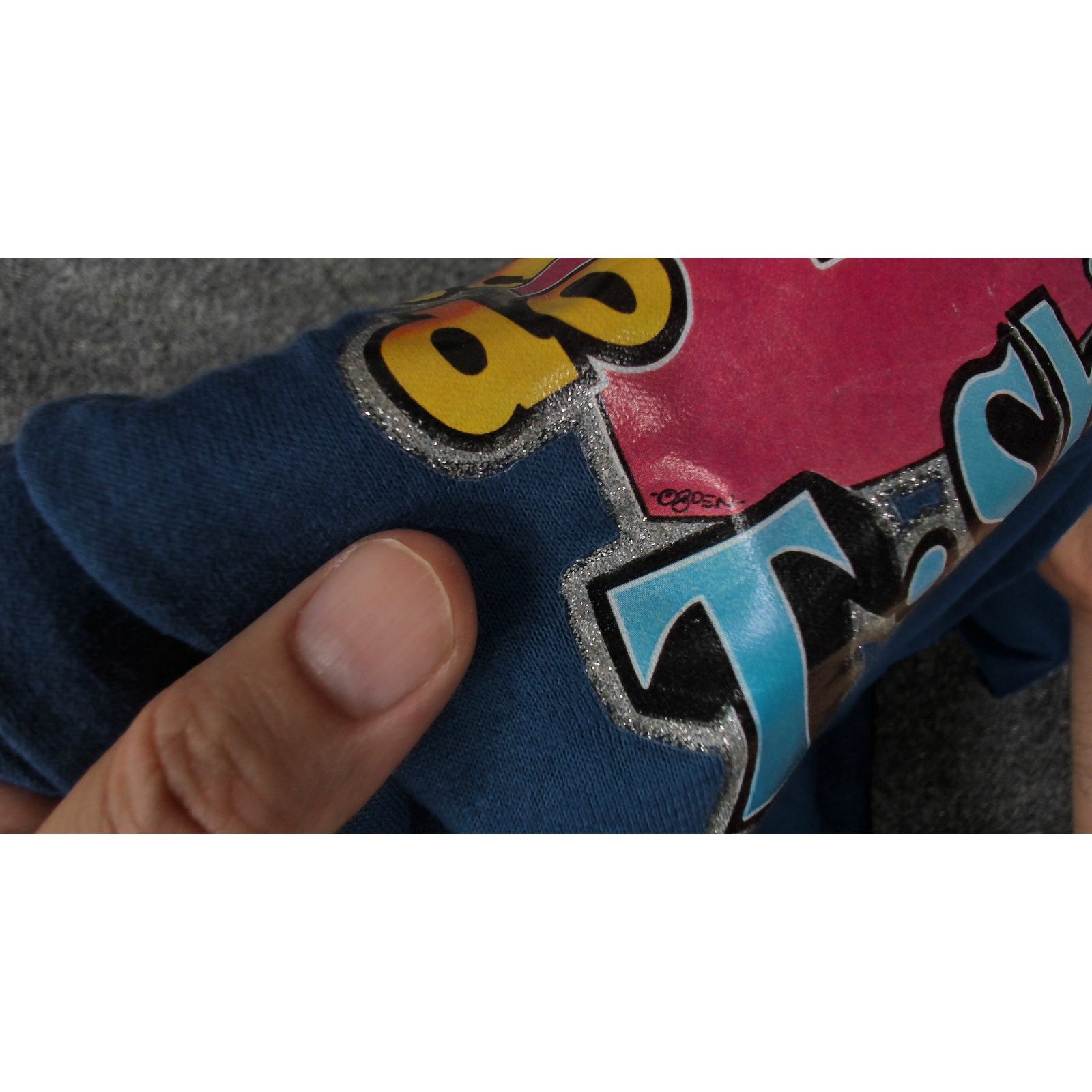 Vintage Vintage 1981 "Lounge Around" Iron-On Single Stitch Tee Size M / US 6-8 / IT 42-44 - 7 Thumbnail