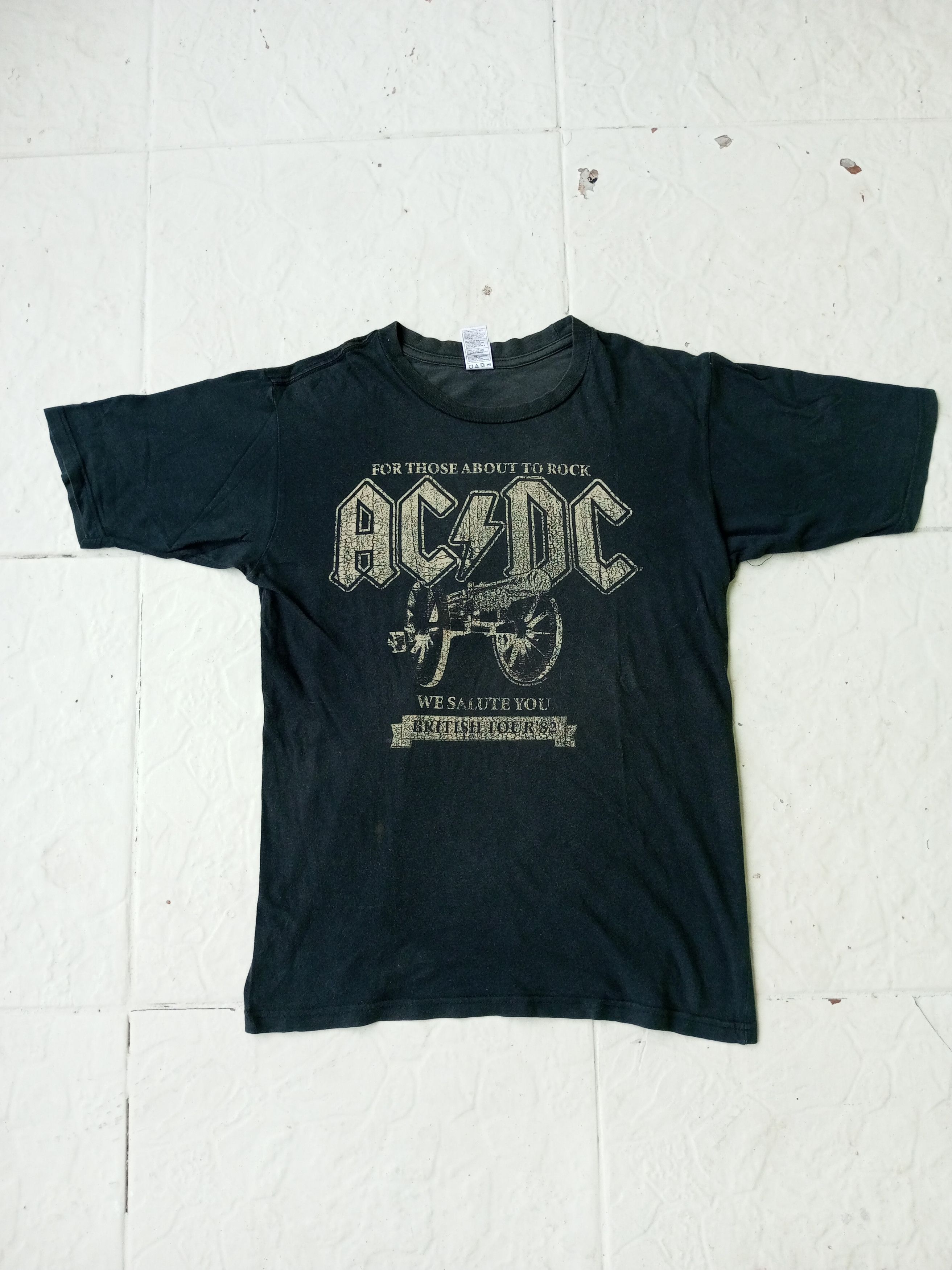Band Tees ACDC rock band tees Size US S / EU 44-46 / 1 - 6 Thumbnail