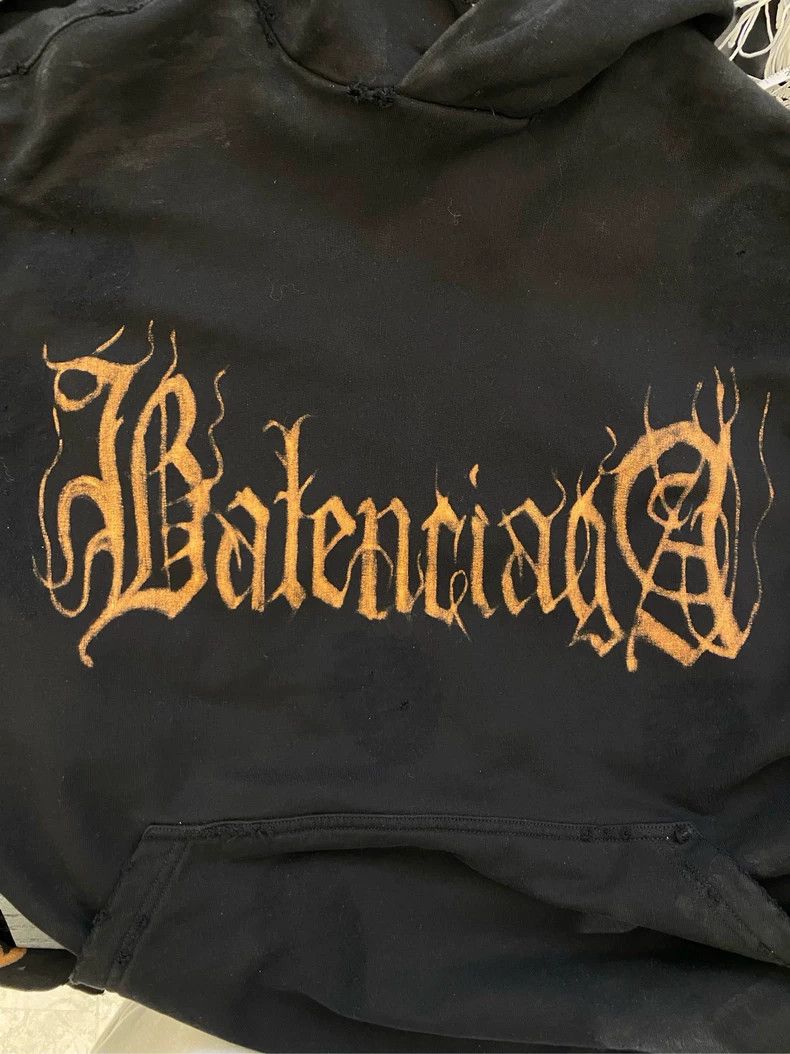 Balenciaga Balenciaga Do Old Sanskrit Graffiti Mud Dye Destruction Ho Size US L / EU 52-54 / 3 - 8 Thumbnail