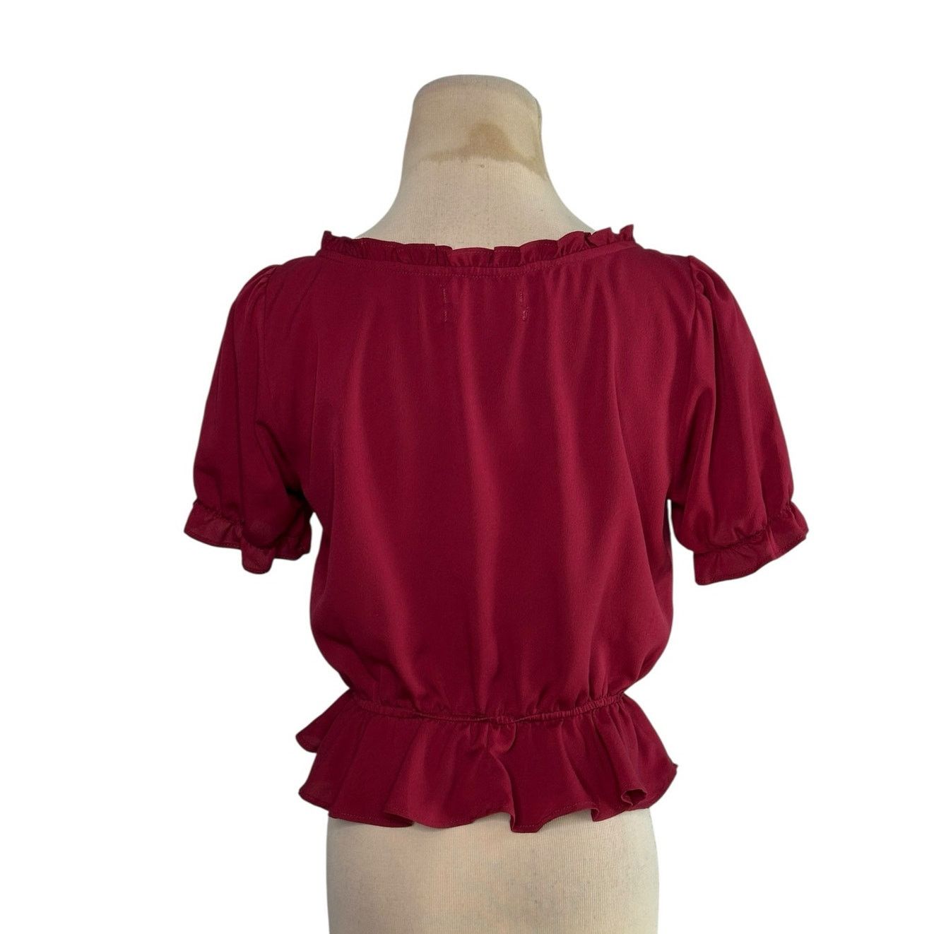 Urban Outfitters Urban Outfitters burgundy peplum blouse size medium Size M / US 6-8 / IT 42-44 - 2 Thumbnail