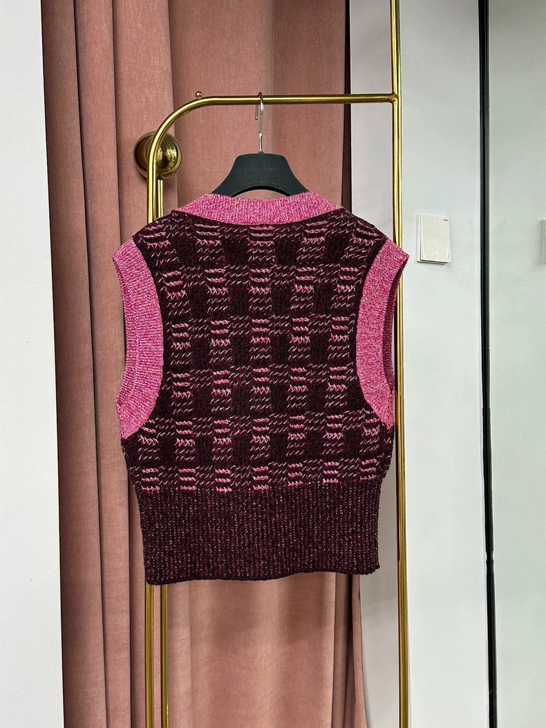 Chanel Chanel Pink V-neck cashmere vest Size XS / US 0-2 / IT 36-38 - 3 Thumbnail