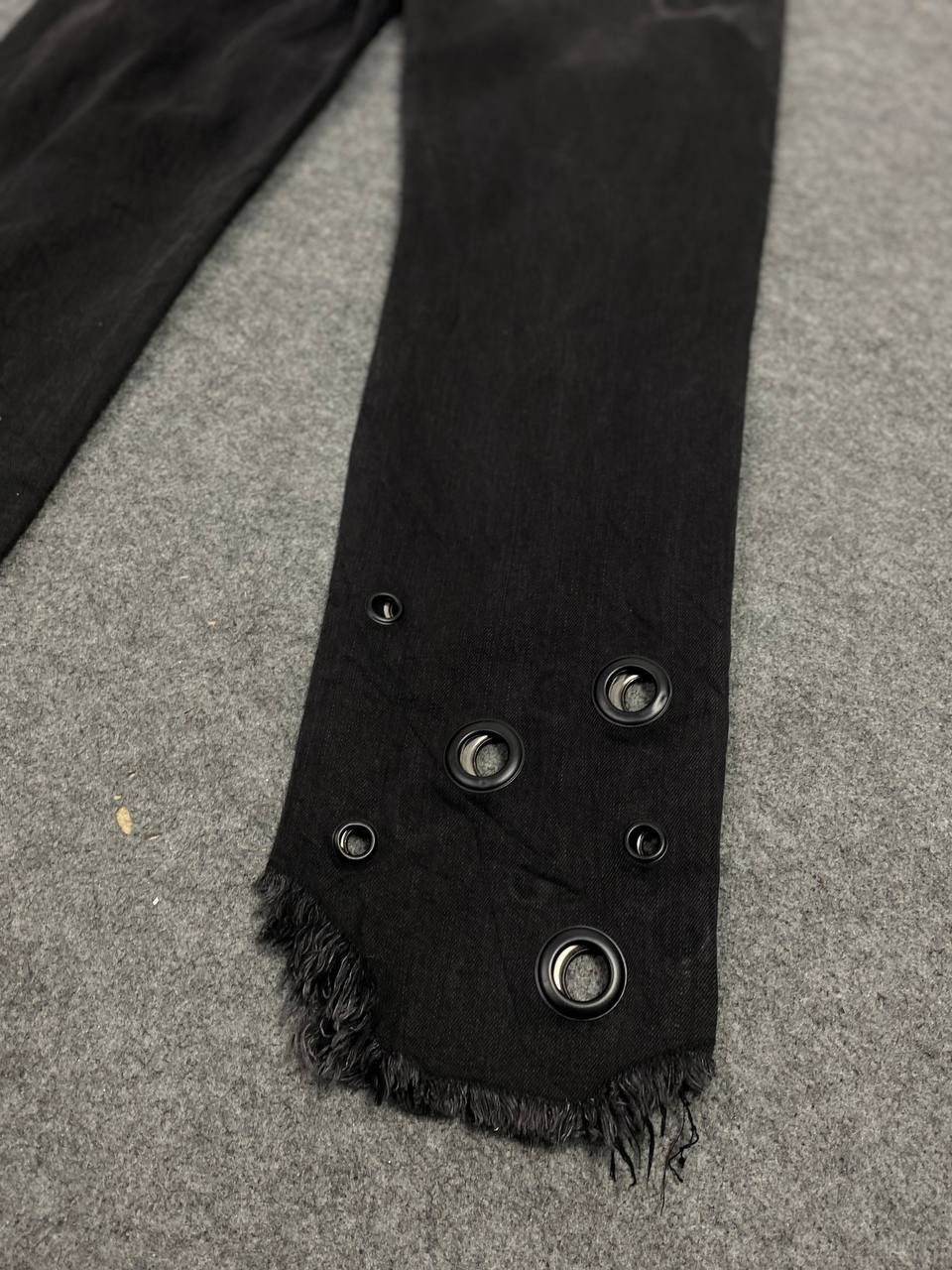 Japanese Brand celebrity pink japanese brand distressed denim nice design Size 34" / US 12 / IT 48 - 5 Thumbnail