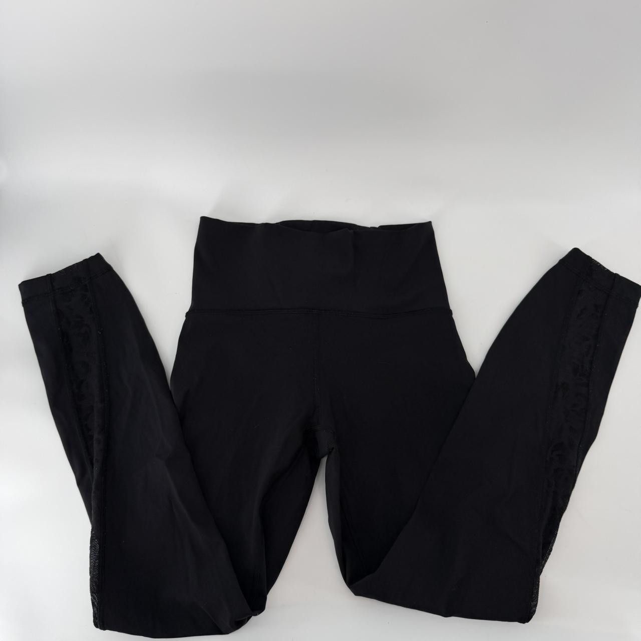 Lululemon Lululemon Black Leggins Size 4 Size 27" / US 4 / IT 40 - 1 Thumbnail