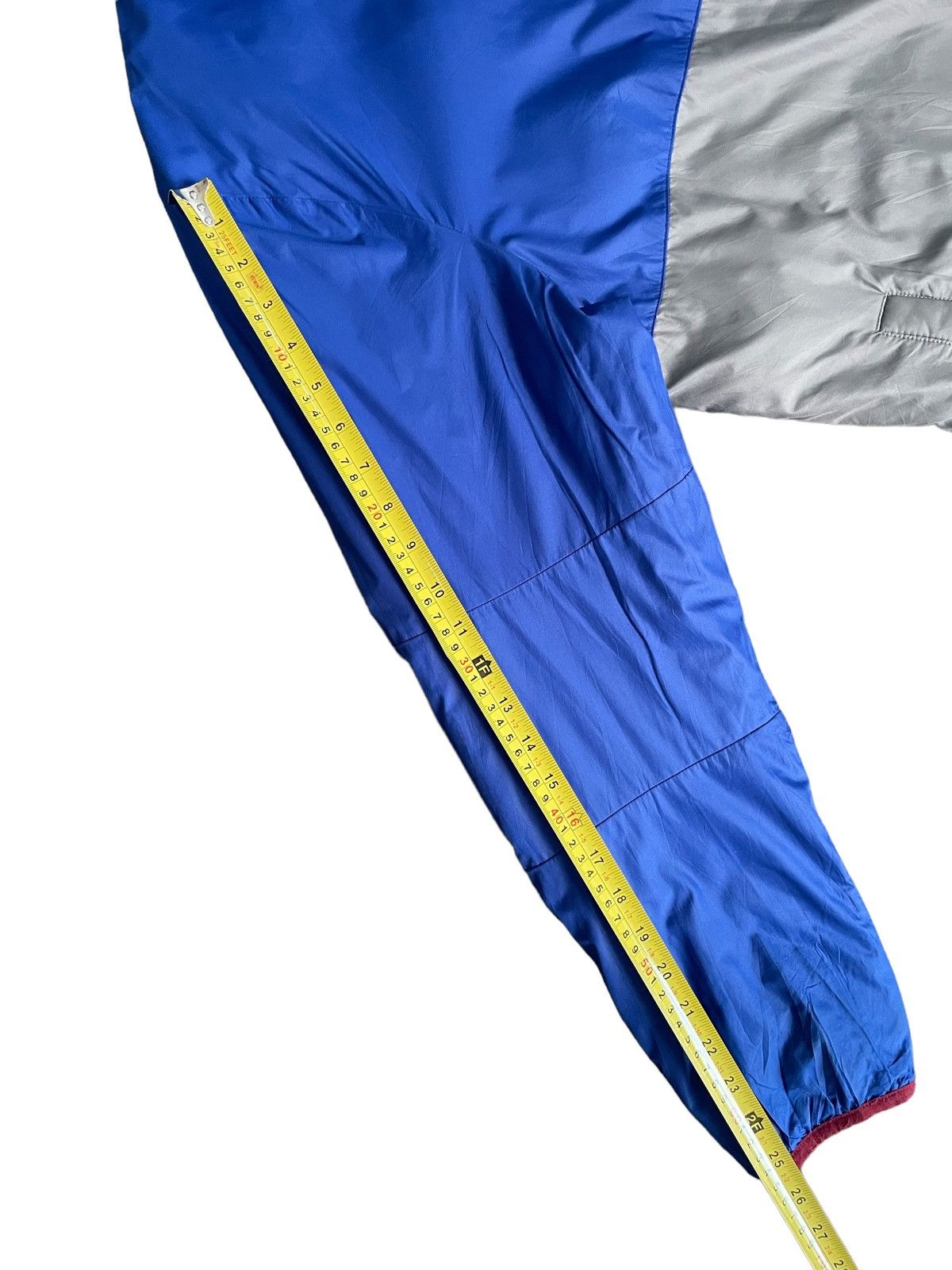 Hypebeast Vintage Y2K Nike Streetwear Reversible Light Puffer Jacket Size US M / EU 48-50 / 2 - 21 Thumbnail