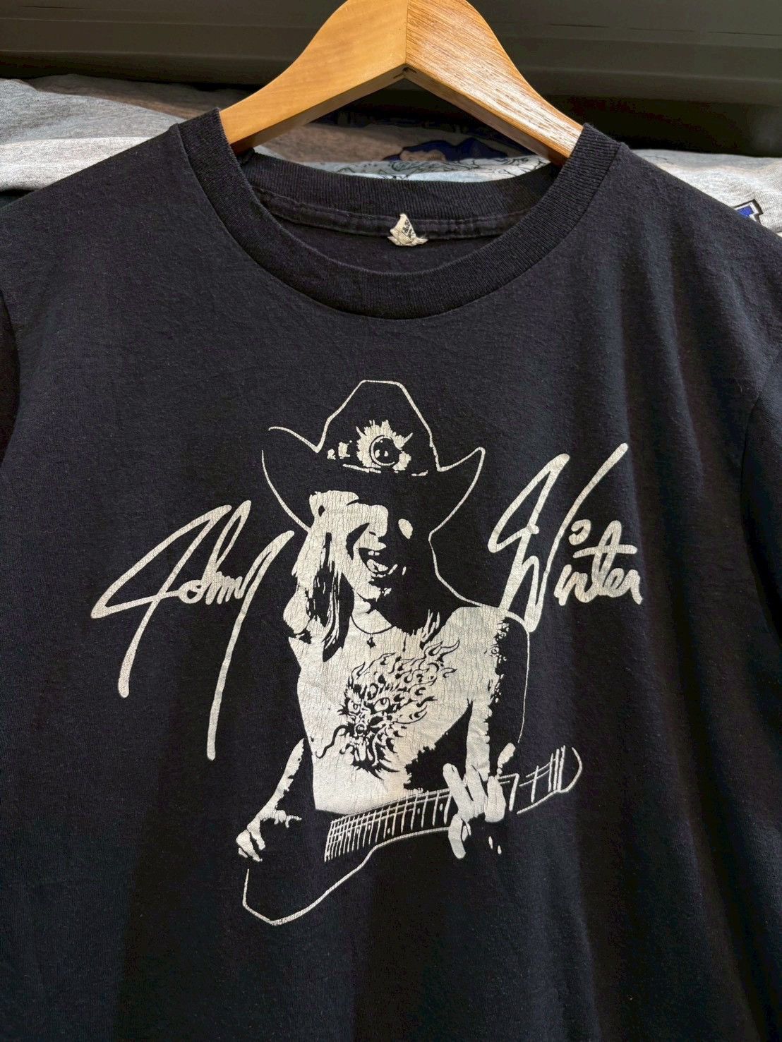 Band Tees Johnny winter 1986’s Size US M / EU 48-50 / 2 - 2 Thumbnail