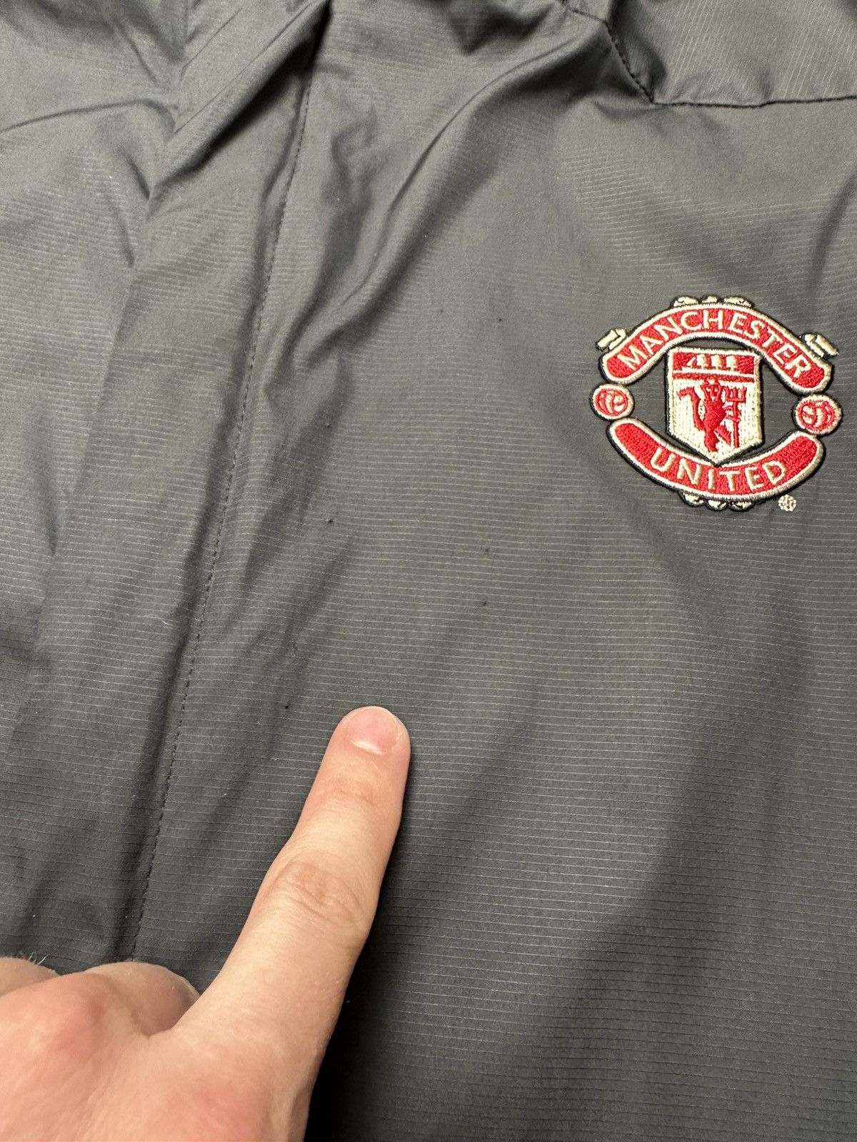 Nike × Vintage Vintage Nike Manchester United jacket size L Size US L / EU 52-54 / 3 - 6 Thumbnail