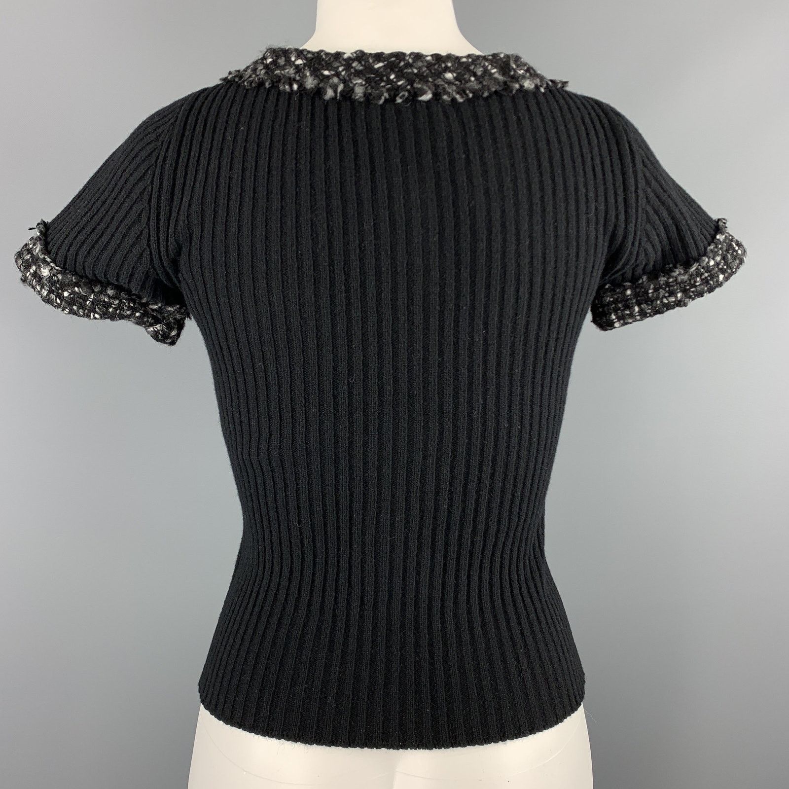 Carolina Herrera CAROLINA HERRERA Size 6 Black Wool Blend Gray Trim Pullover Size M / US 6-8 / IT 42-44 - 5 Thumbnail