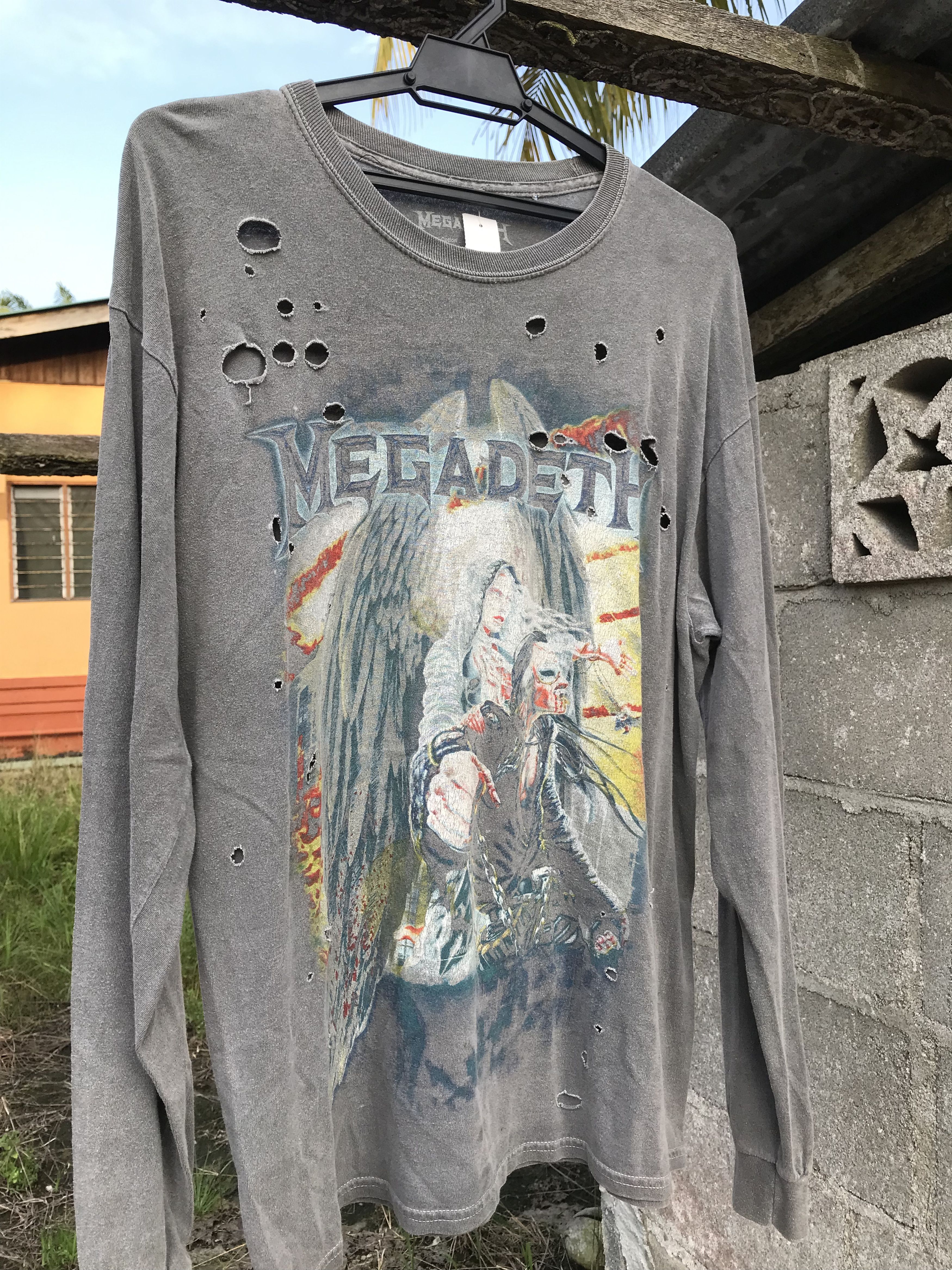 Megadeth Megadeth Vintage Distressed Long Sleeve Band Tee (2017) Size US S / EU 44-46 / 1 - 2 Thumbnail