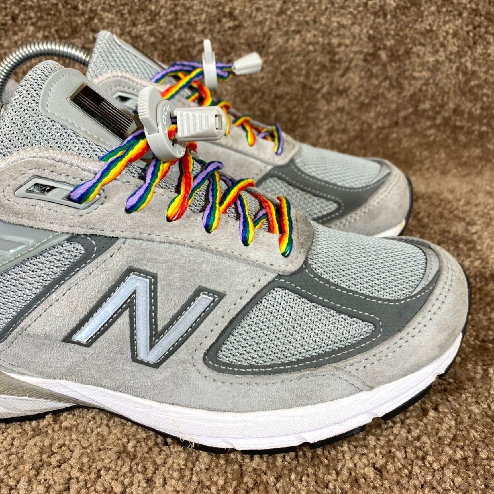 New Balance New Balance 990v5 Womens 9 D Wide Castle Gray White Running W990GL5 Made in USA Size US 9 / IT 39 - 3 Thumbnail
